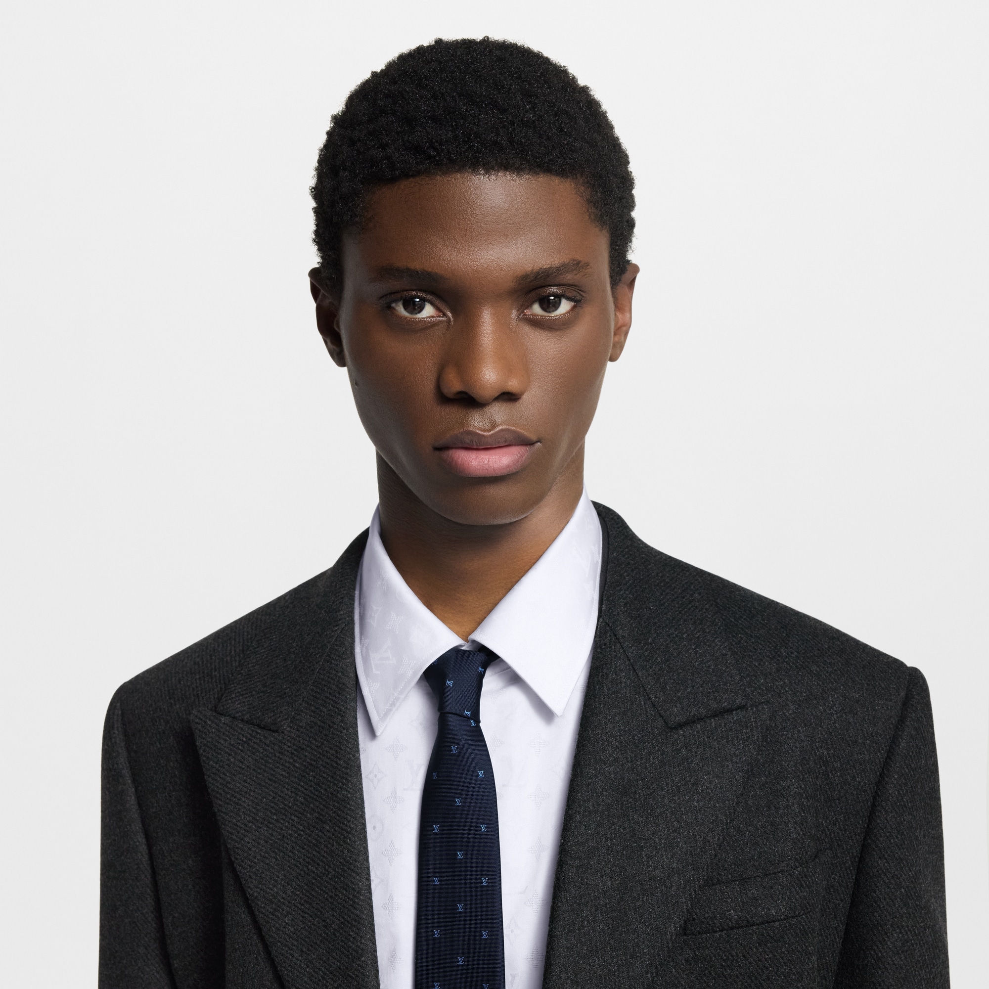 LV Blason Tie S00 in Men