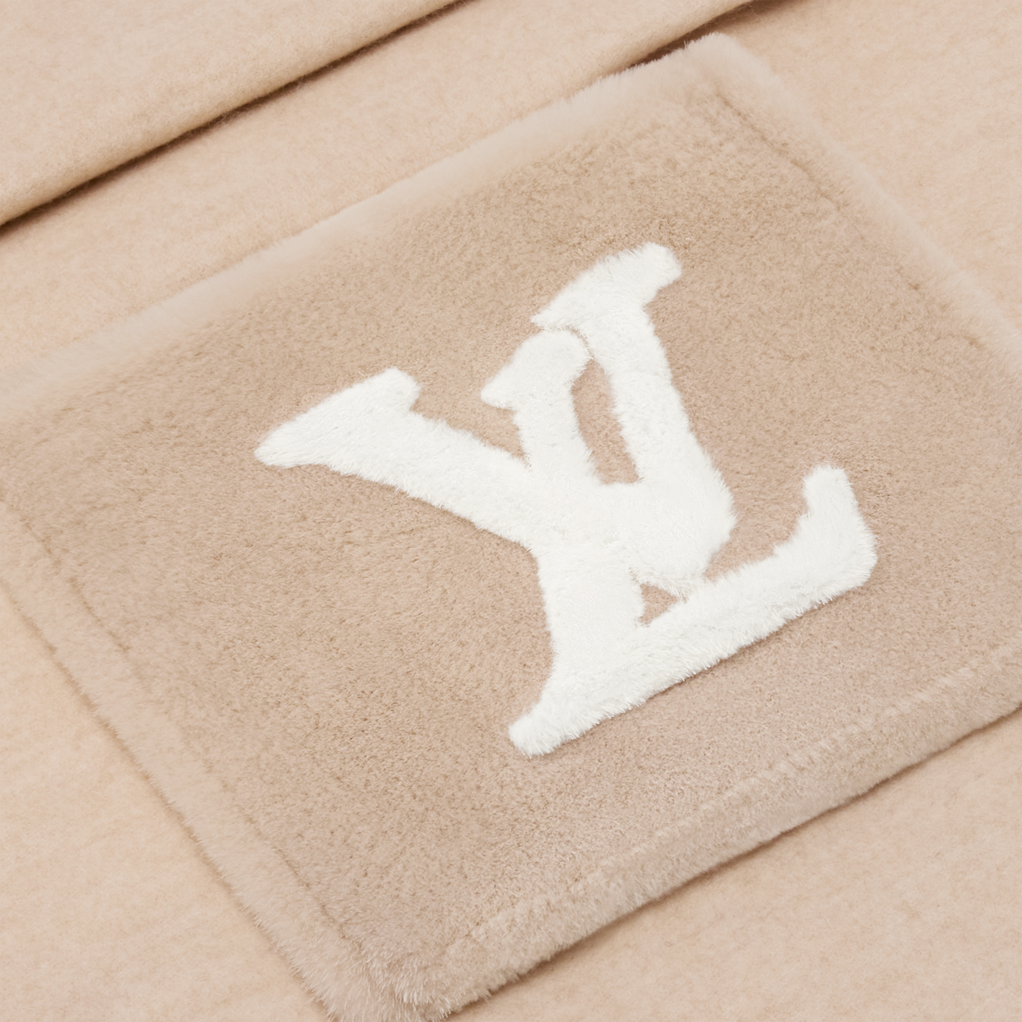 LV Blizzard Scarf S00 in Women