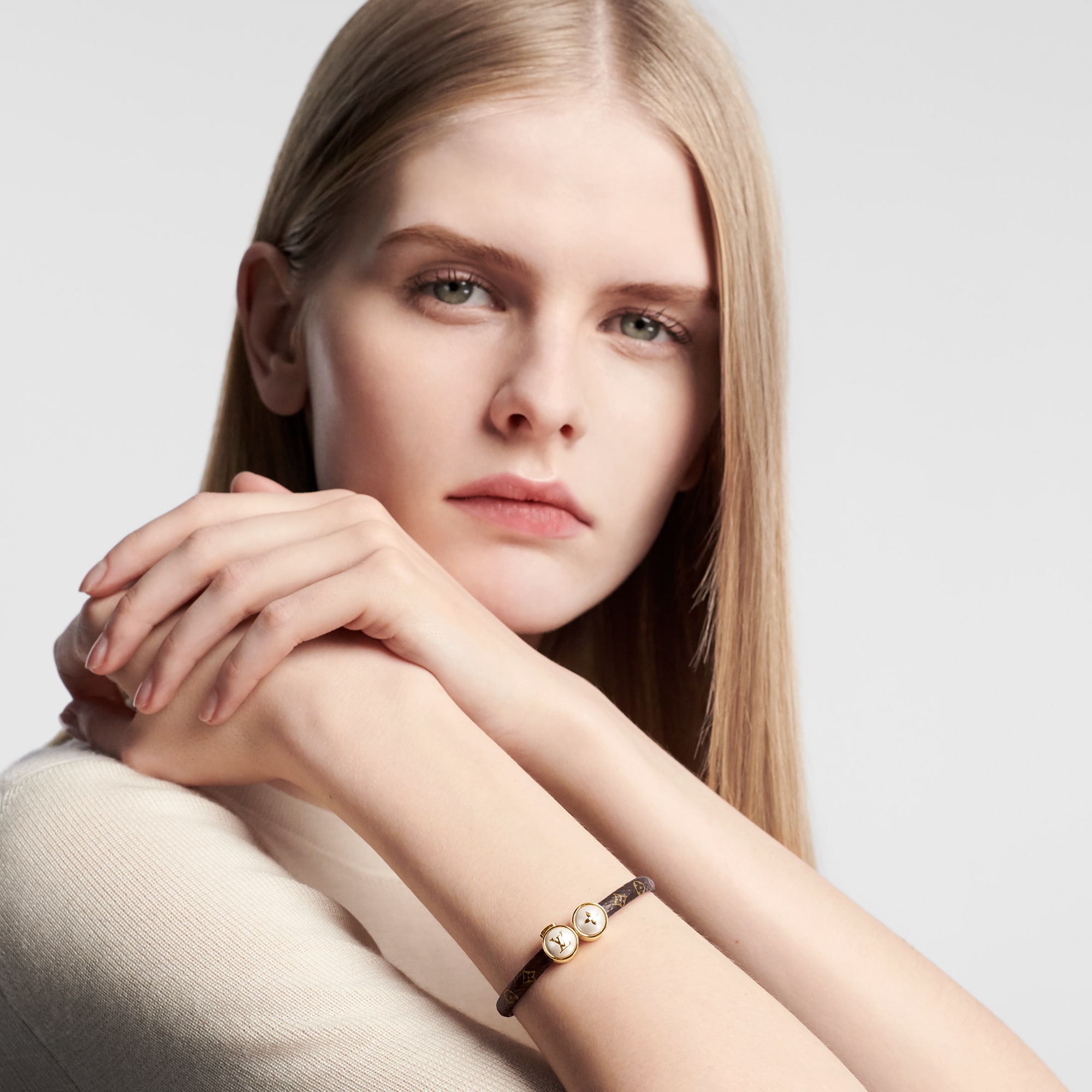 LV Blooming Bracelet Monogram Canvas in Women