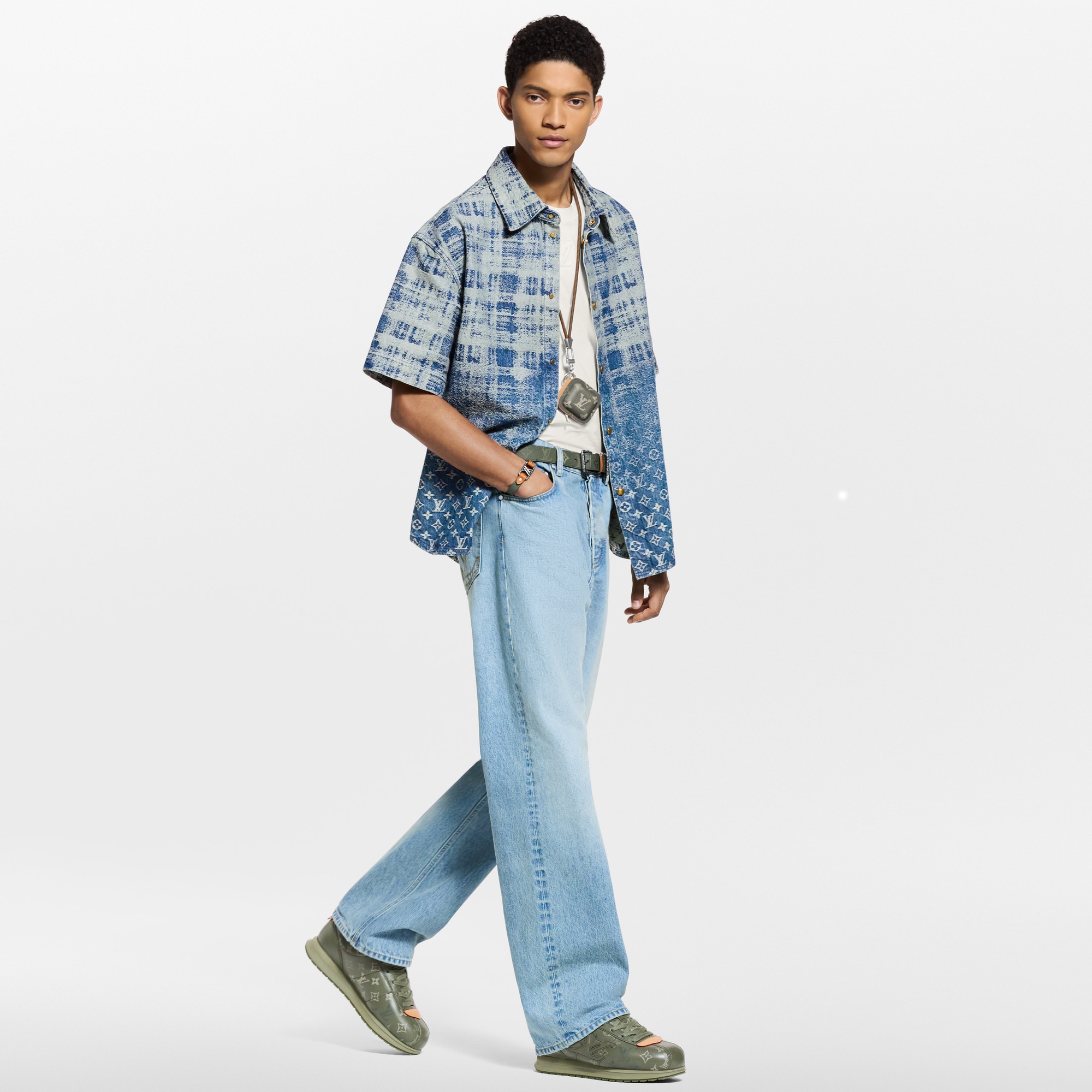 LV BUTTERSOFT Sneaker  in Men