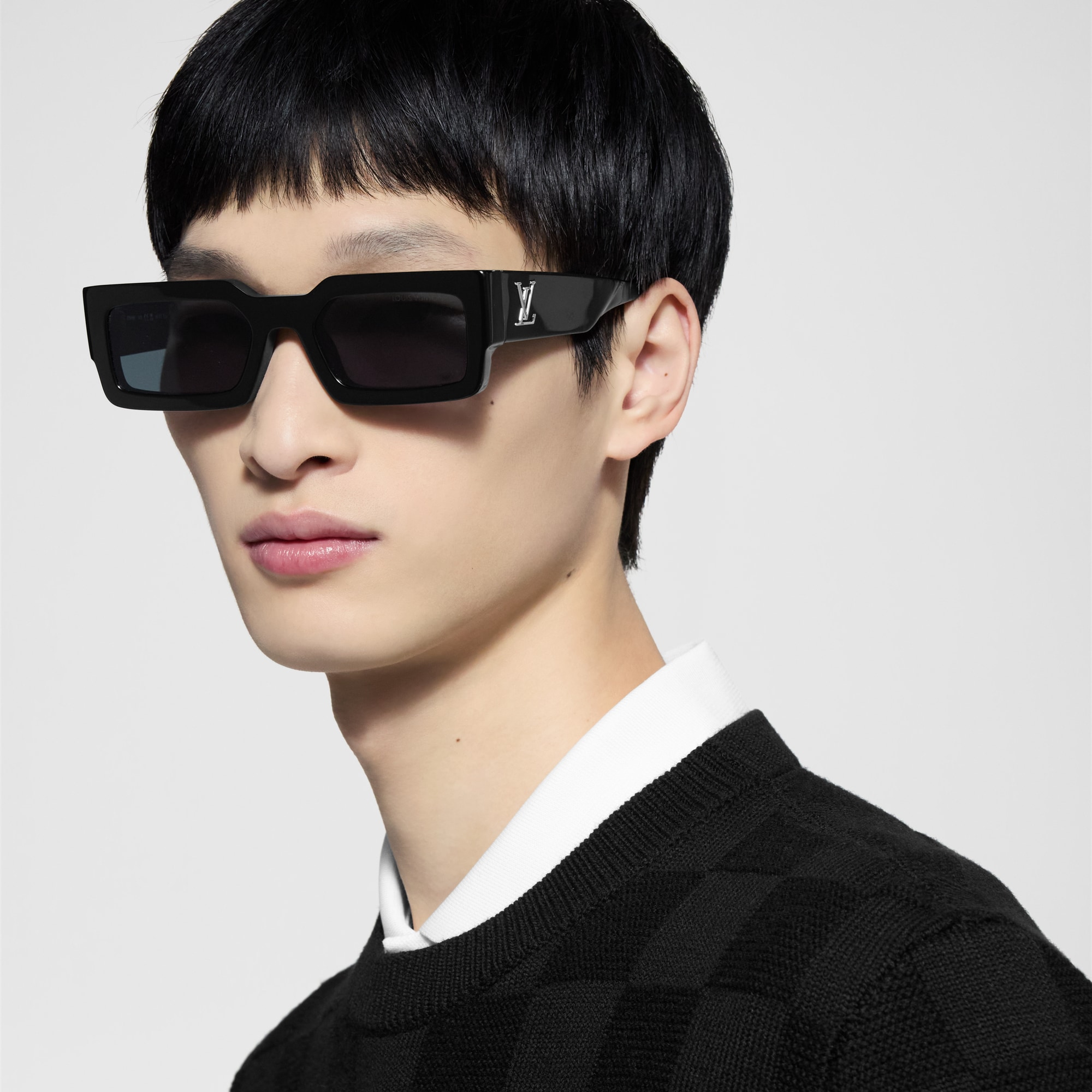 LV Clash Low Square Sunglasses S00 - Accessories | LOUIS VUITTON