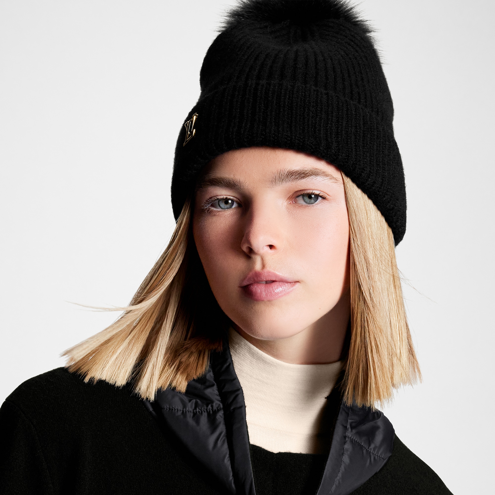 LV Cold Spark Beanie S00 in Women