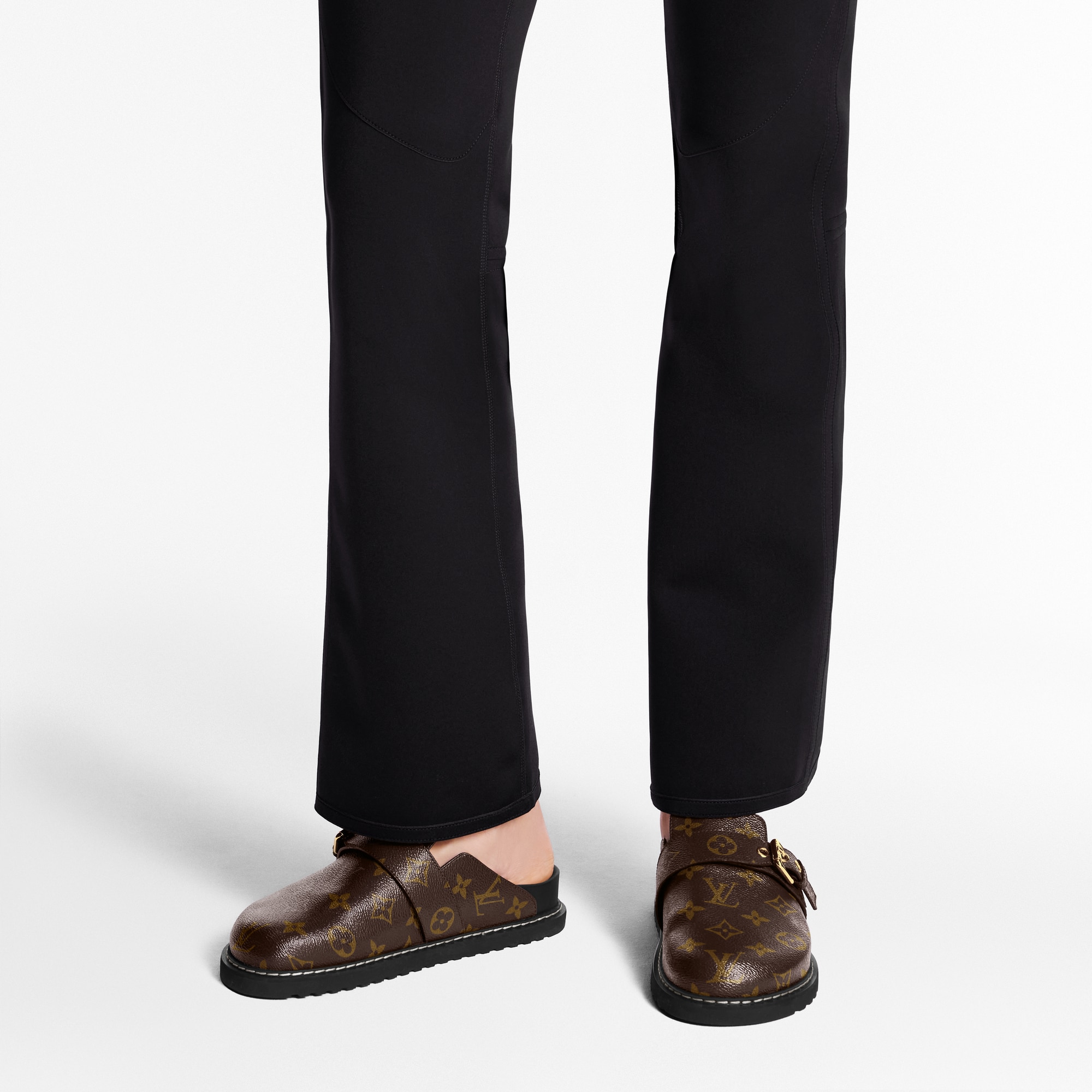 LV Cosy Flat Comfort Clog  in Women