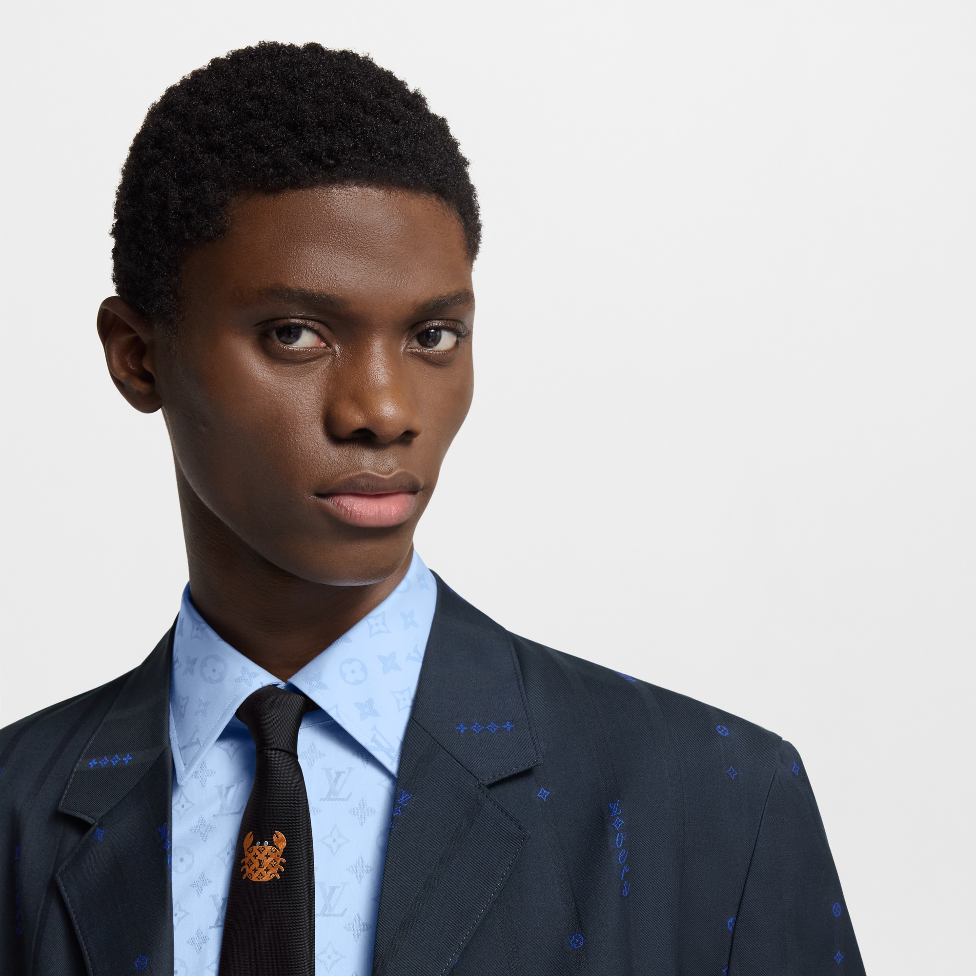 LV Crab Tie S00 in Men