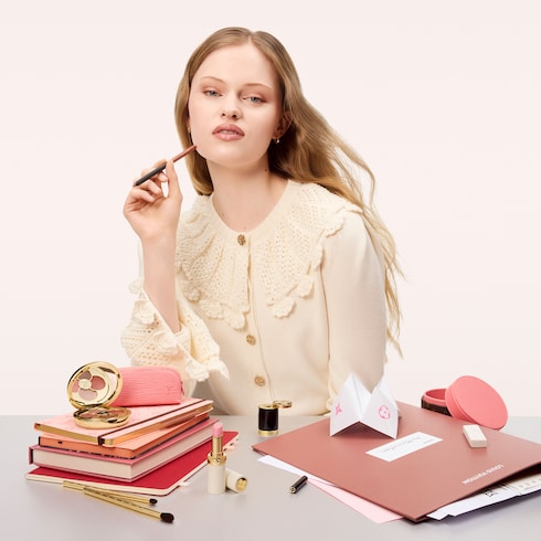 LV Crayon - Lip Pencil - 190 in Women's New In Women } collections by Louis Vuitton
