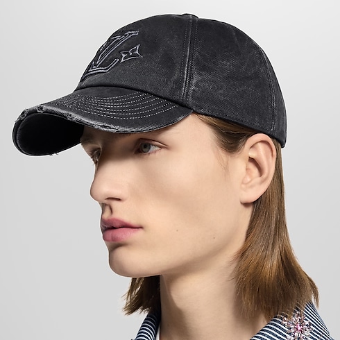 LV Denim Washed Cap S00 in Men's Accessories Hats, Beanies and Gloves collections by Louis Vuitton (Product zoom)