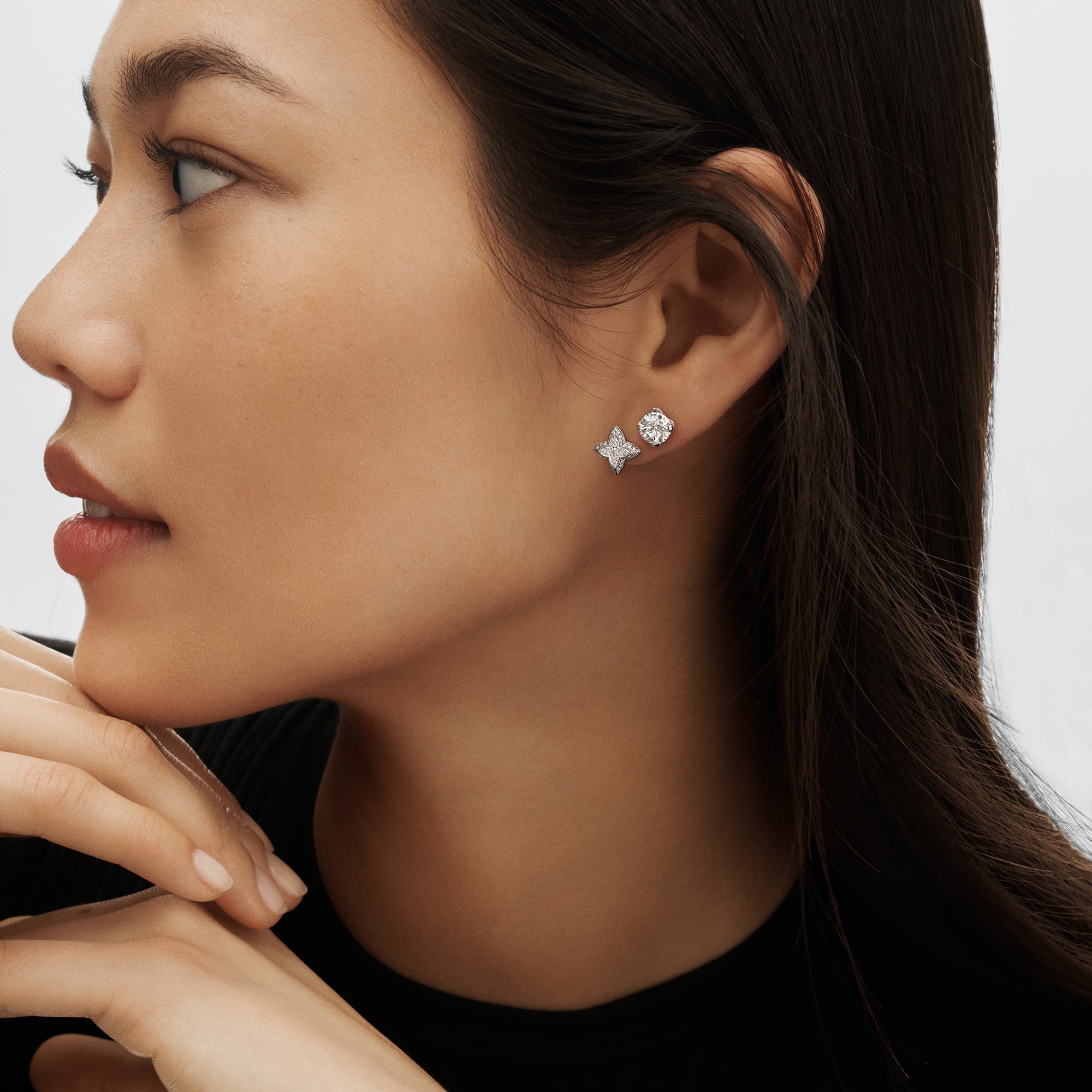 LV Diamonds Double Stud, Round Brilliant cut - per unit  in Jewelry