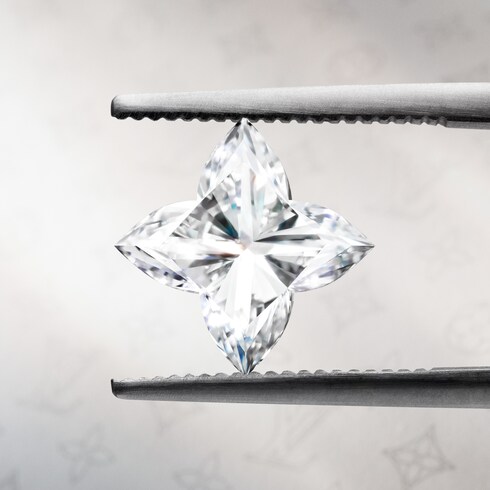 LV Diamonds Earcuff, LV Monogram Star cut in Les Extraordinaires's Jewelry High Jewelry collections by Louis Vuitton