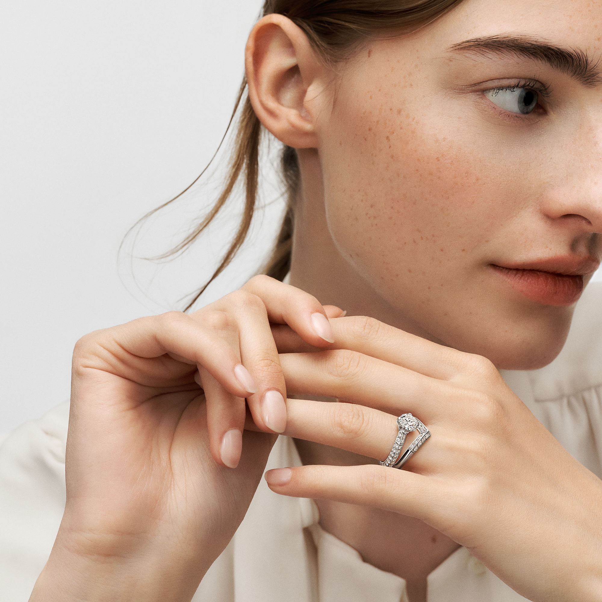 LV Diamonds Pavé Solitaire, Round Brilliant cut  in Jewelry