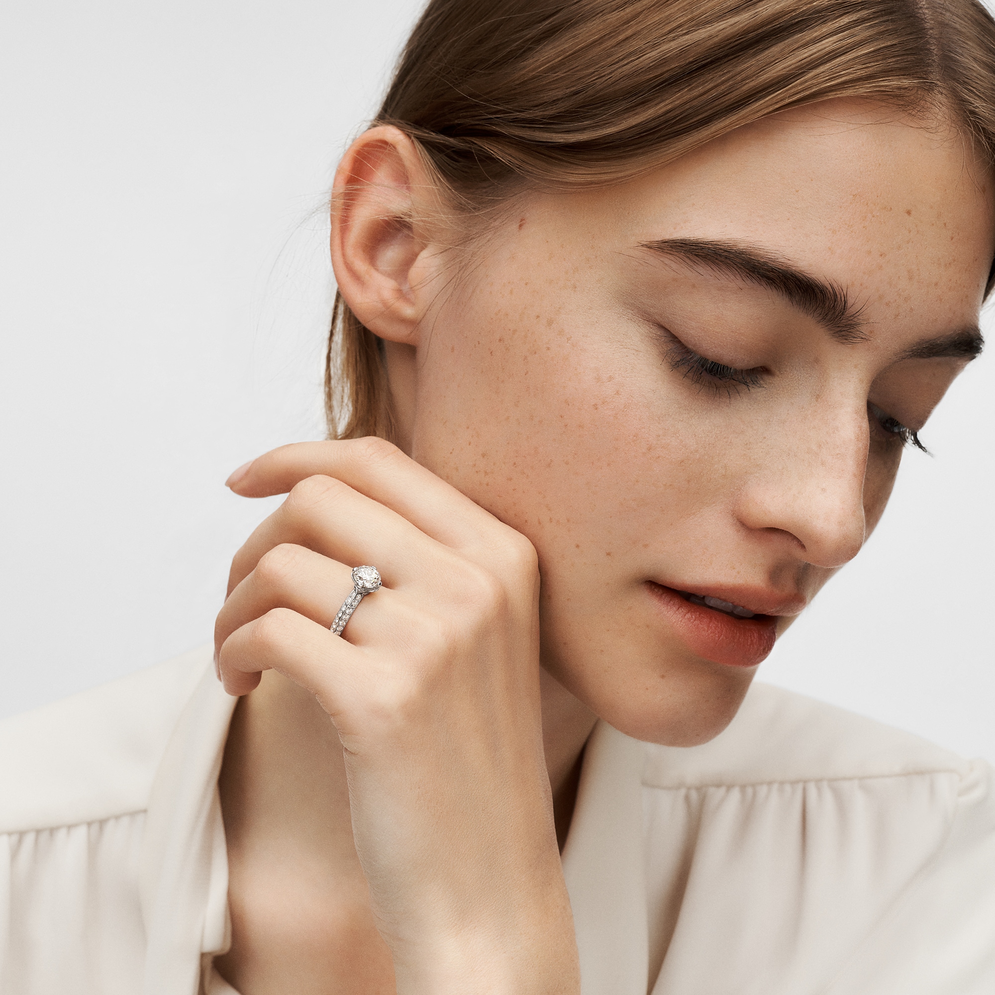 LV Diamonds Pavé Solitaire, Round Brilliant cut  in Jewelry