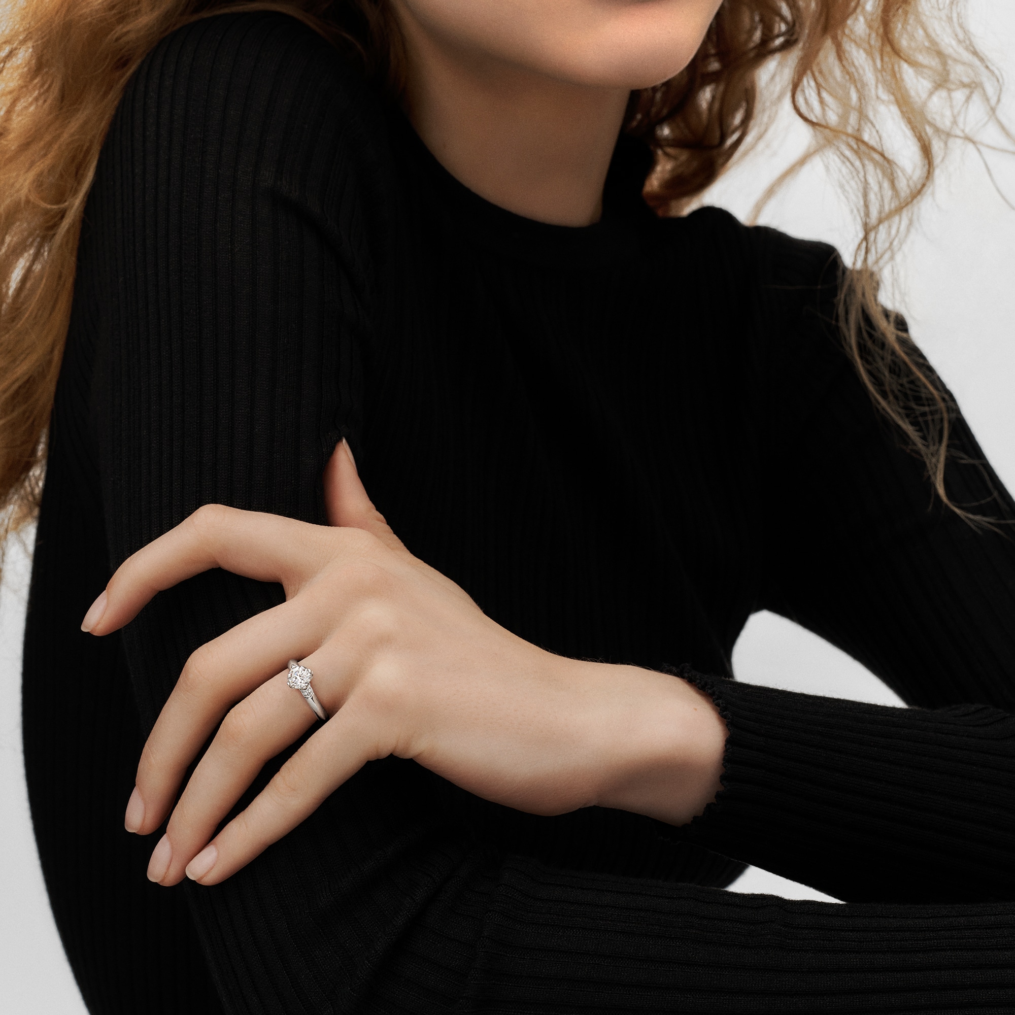 LV Diamonds Solitaire, Round Brilliant cut  in Jewelry