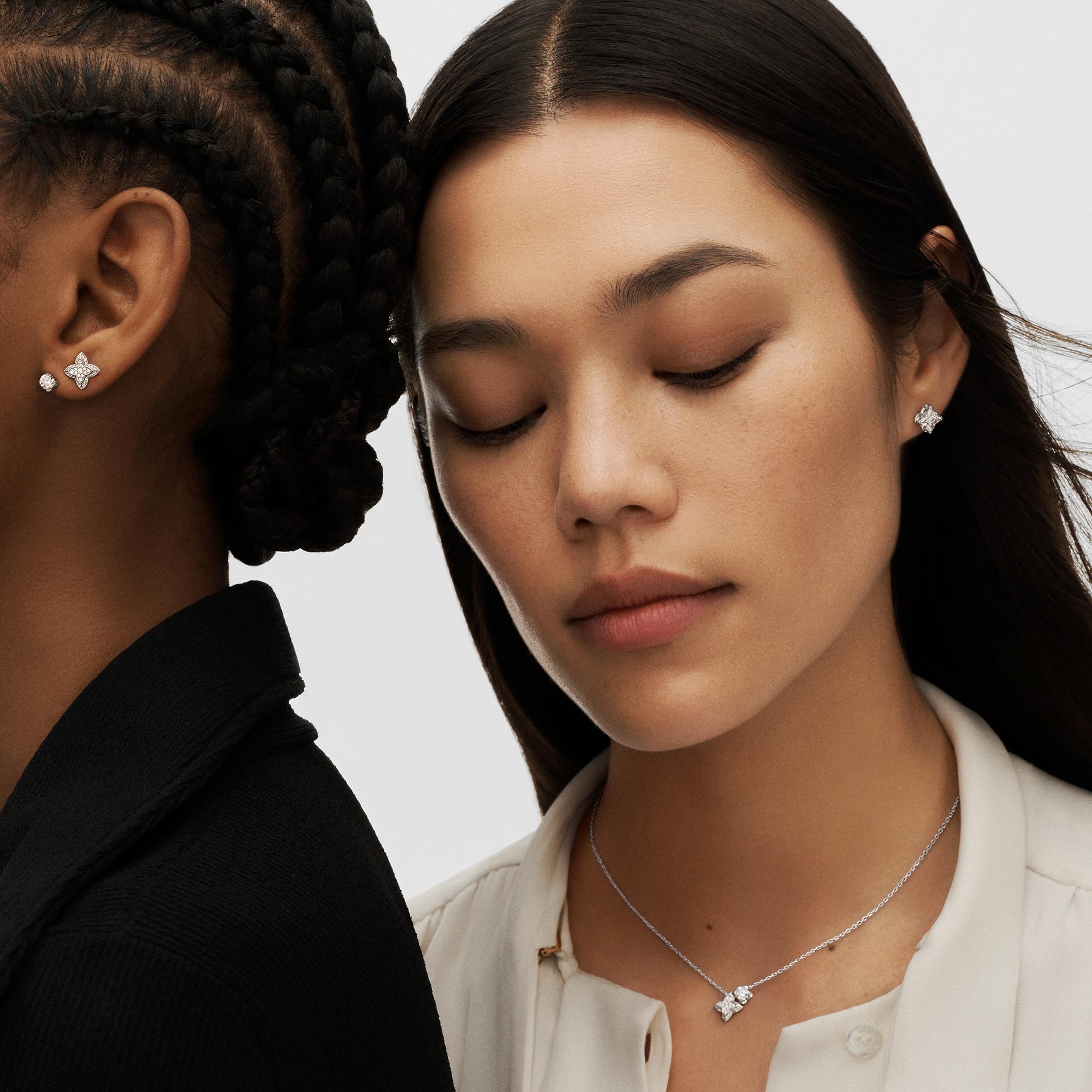 LV Diamonds Stud, LV Monogram Star cut - per unit  in Jewelry