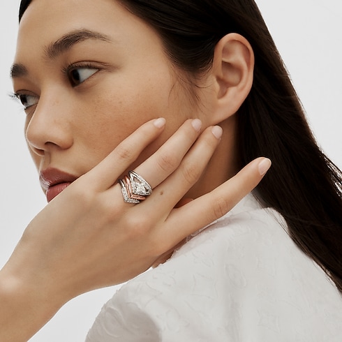 LV Diamonds V Ring, Pink Gold in Jewelry's Categories Wedding Bands collections by Louis Vuitton (Product zoom)