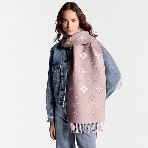 LV Essential Shine Scarf S00 in Women's Accessories Scarves collections by Louis Vuitton (Product zoom)