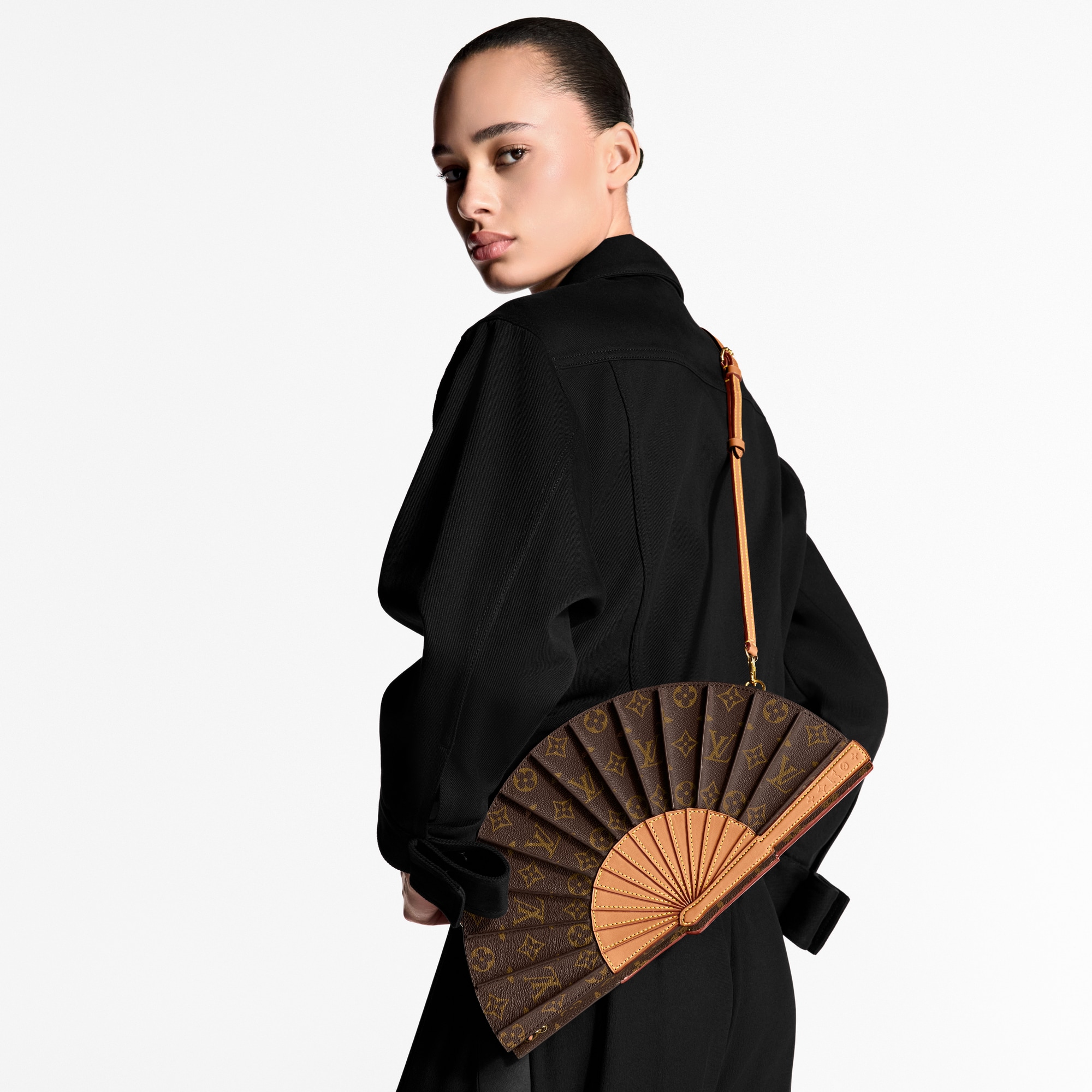 LV Fan Monogram Canvas in Women