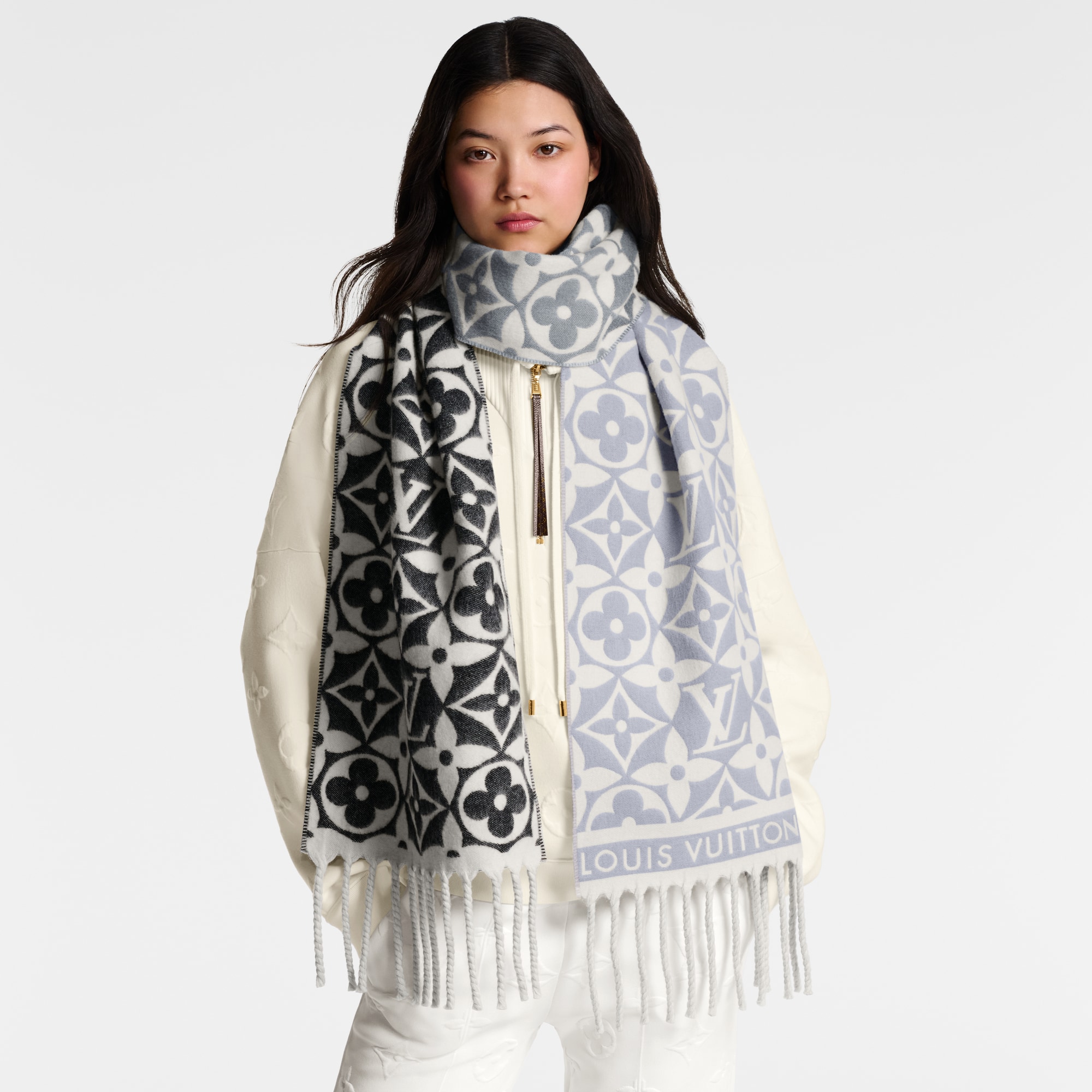 LV Frosty Gradient Scarf S00 in Women
