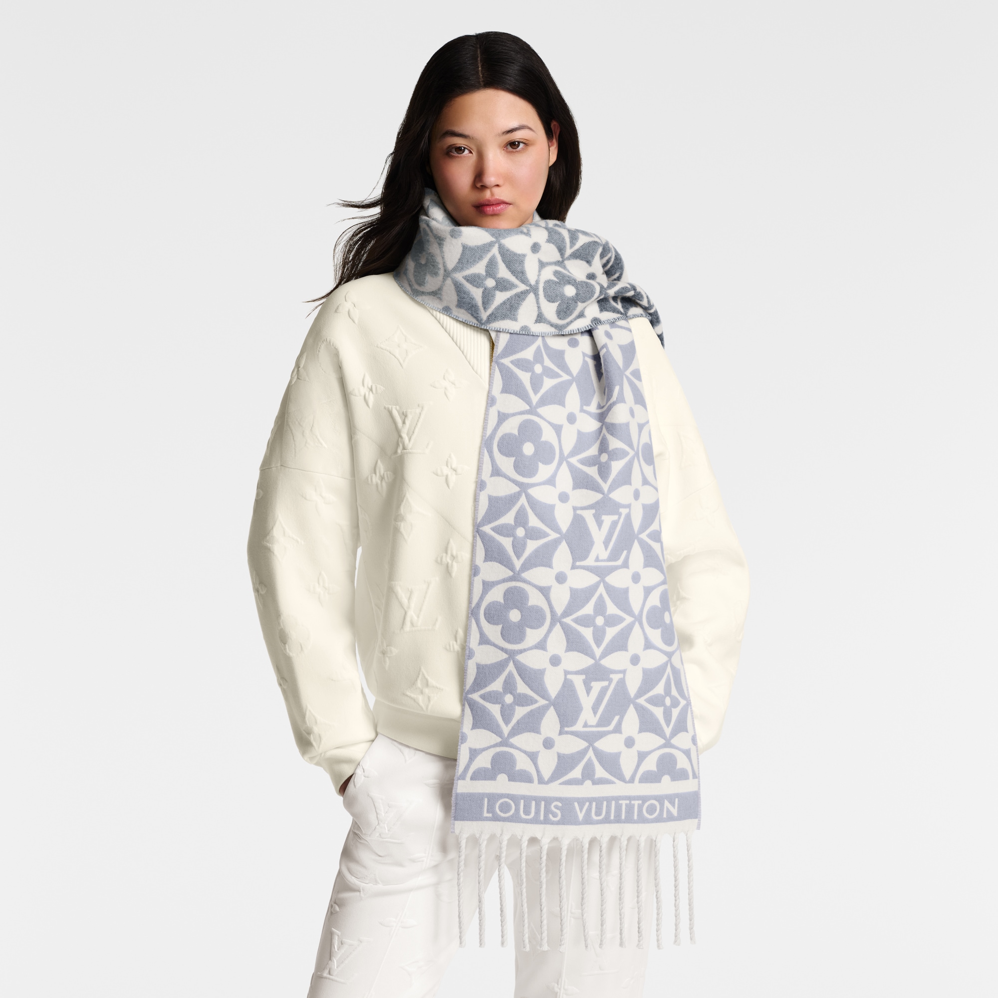 LV Frosty Gradient Scarf S00 in Women