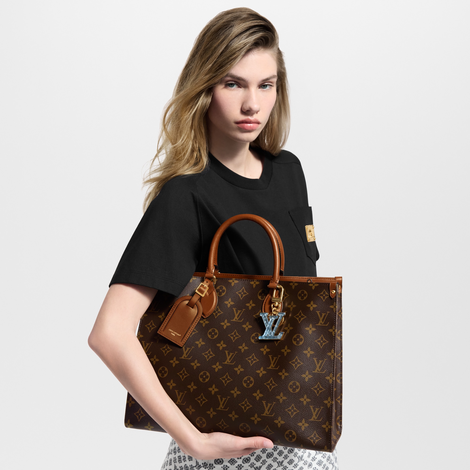 LV Gloss Key Holder S00 in Women