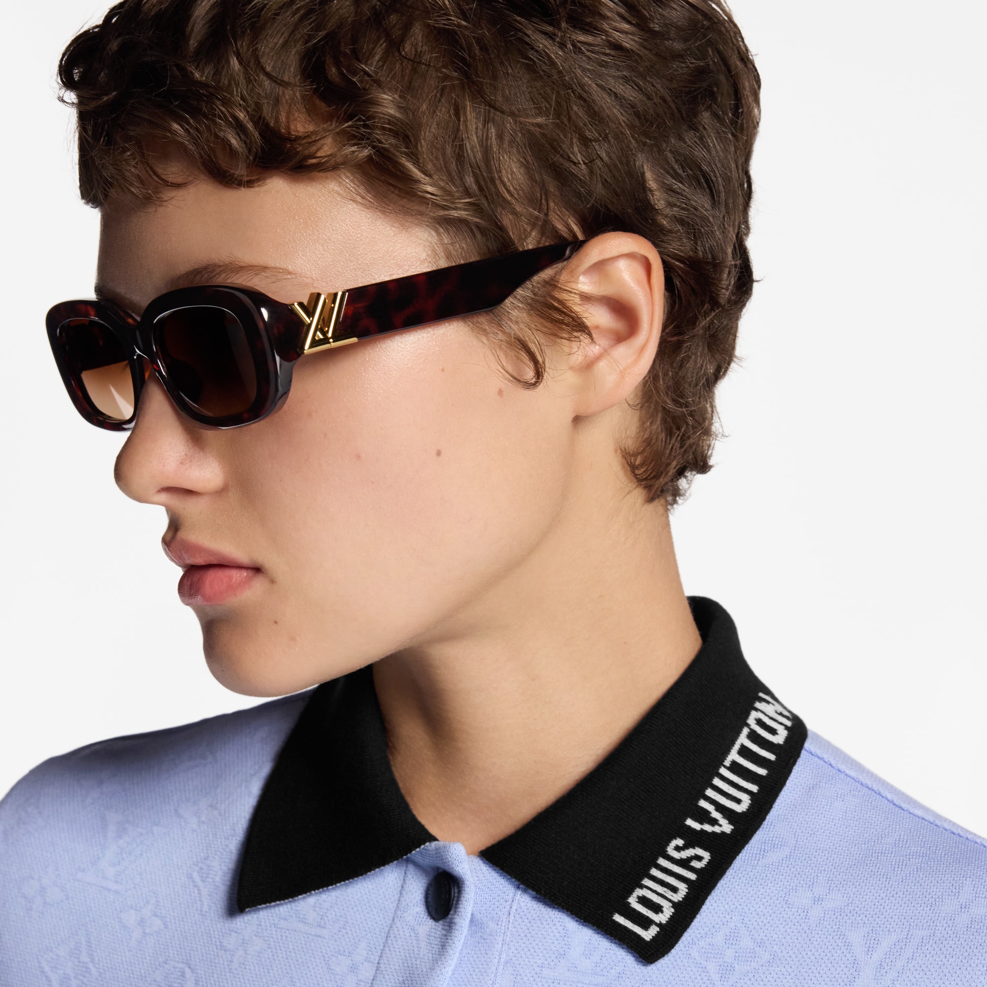 LV Go-14 Oval Sunglasses S00 in Women