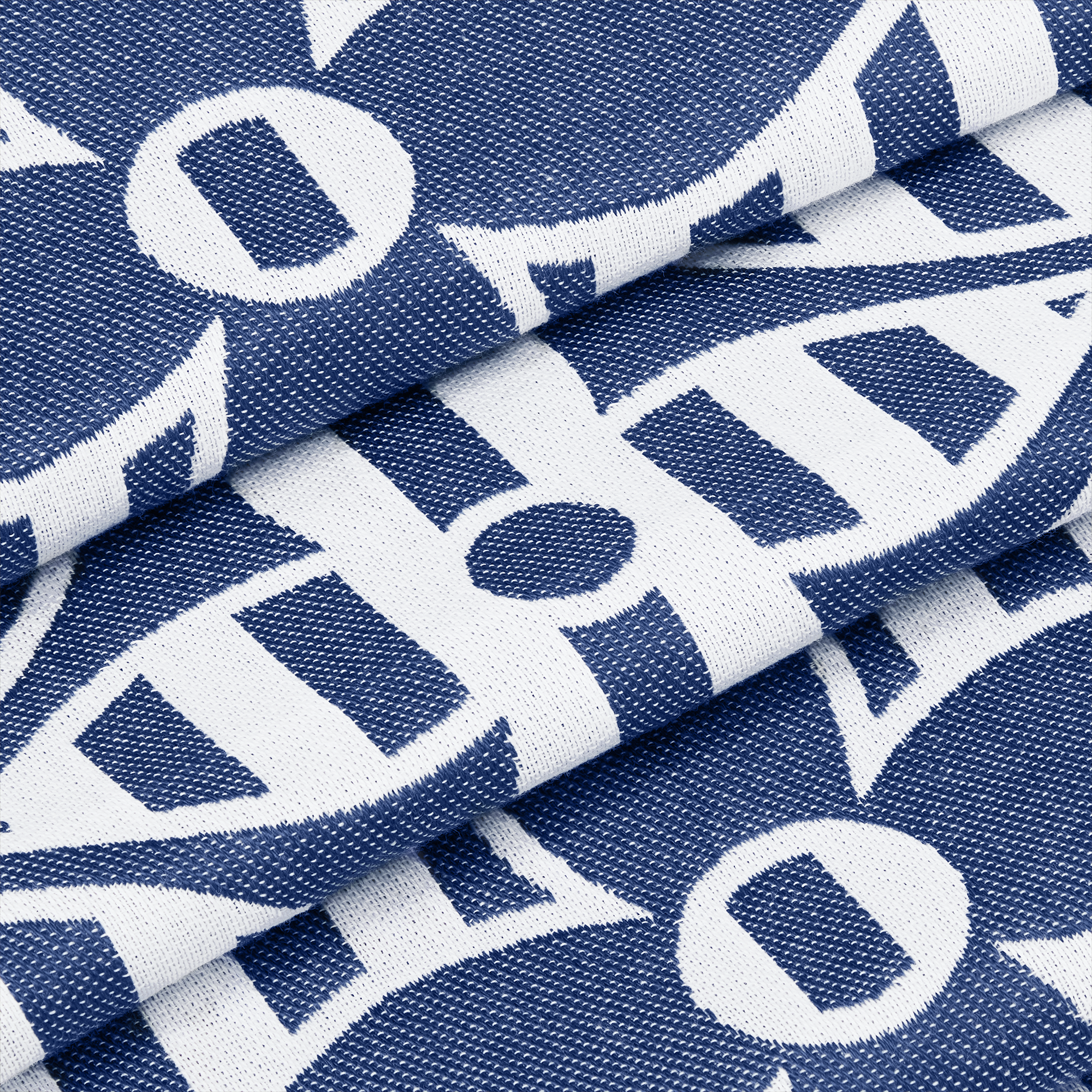 LV Graphical Beach Blanket S00 in Men