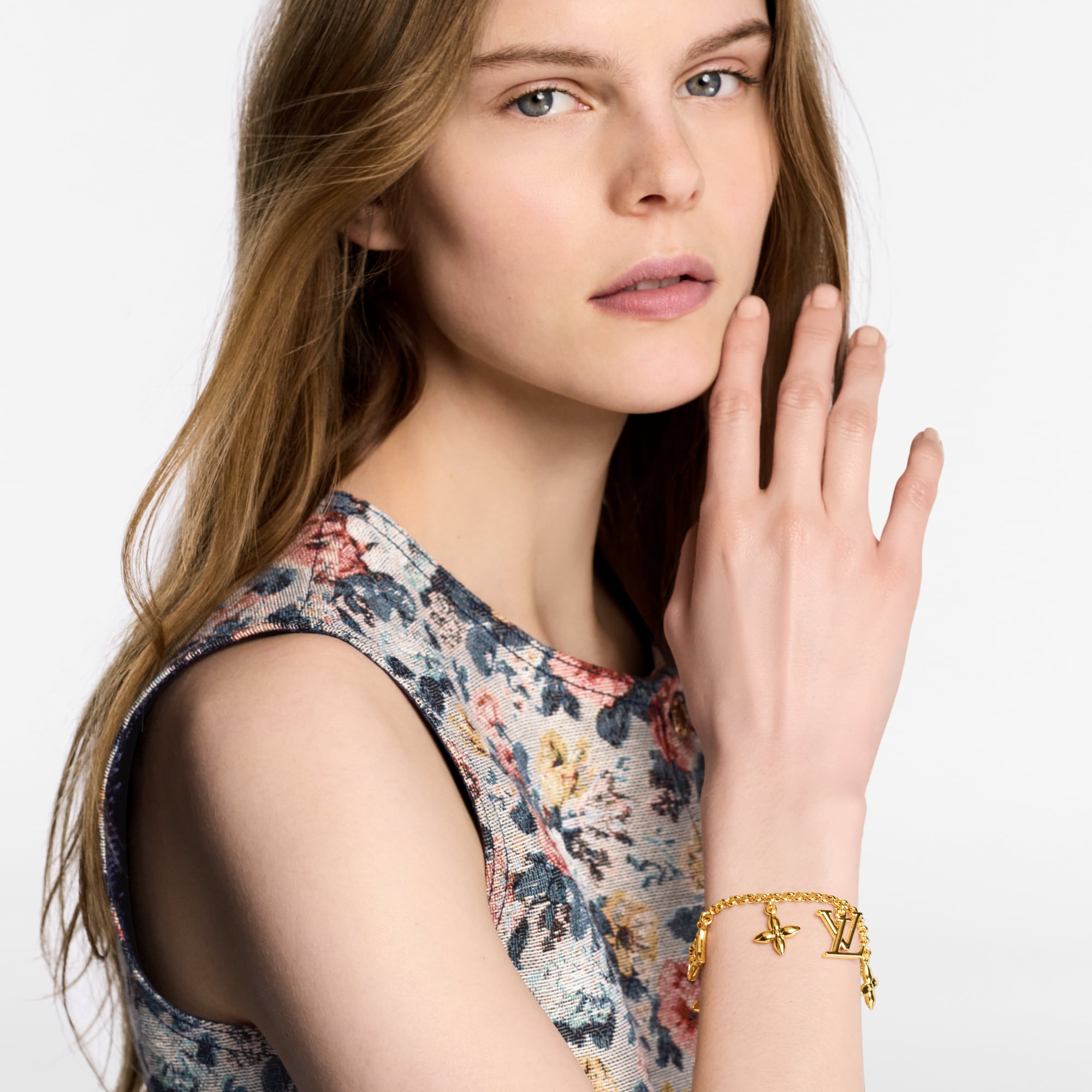 LV Iconic Charms Bracelet S00 in Women