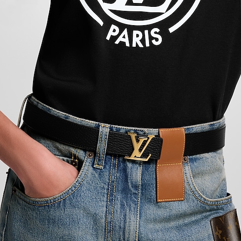 LV Initiales 30mm Reversible Belt worn view