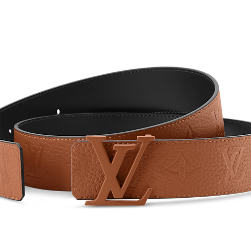 LV Initiales Taurillon Monogram 40mm Reversible Belt in Men's Accessories Belts collections by Louis Vuitton (Product zoom)