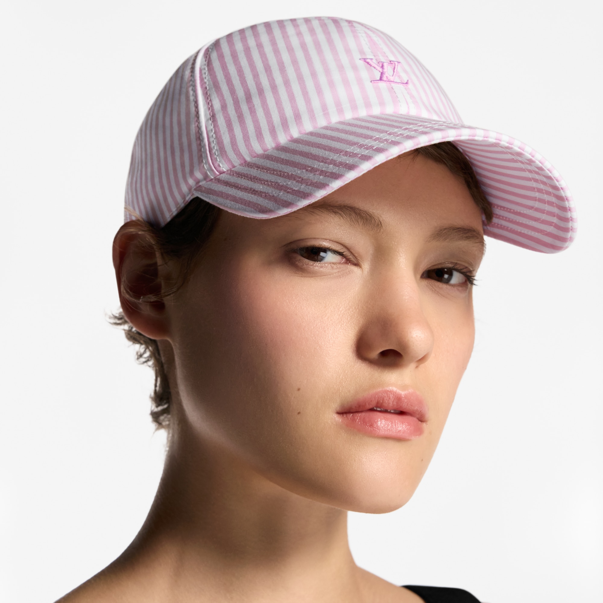 LV League Cap S00 in Women