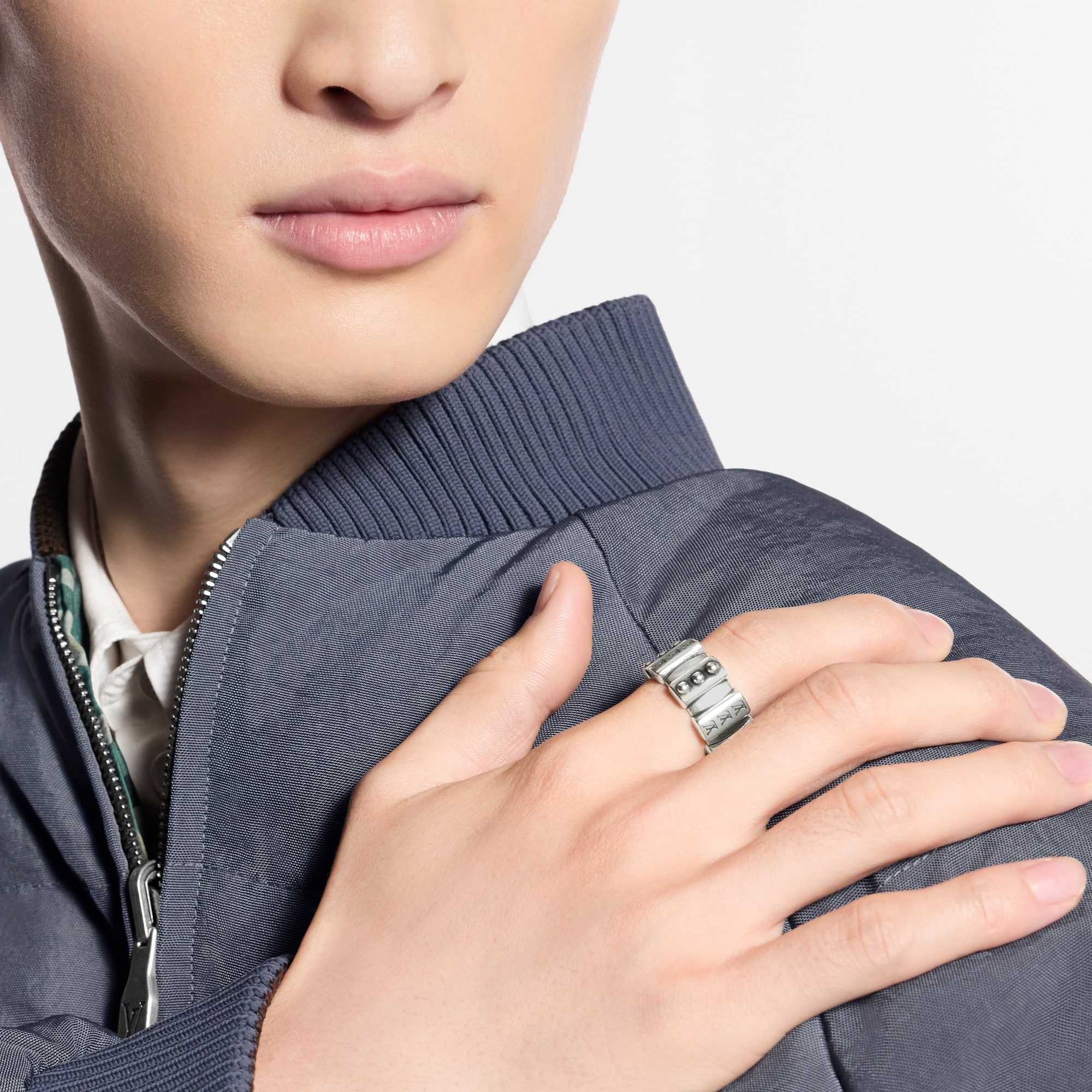 LV Lozine Ring
 S00 in Men