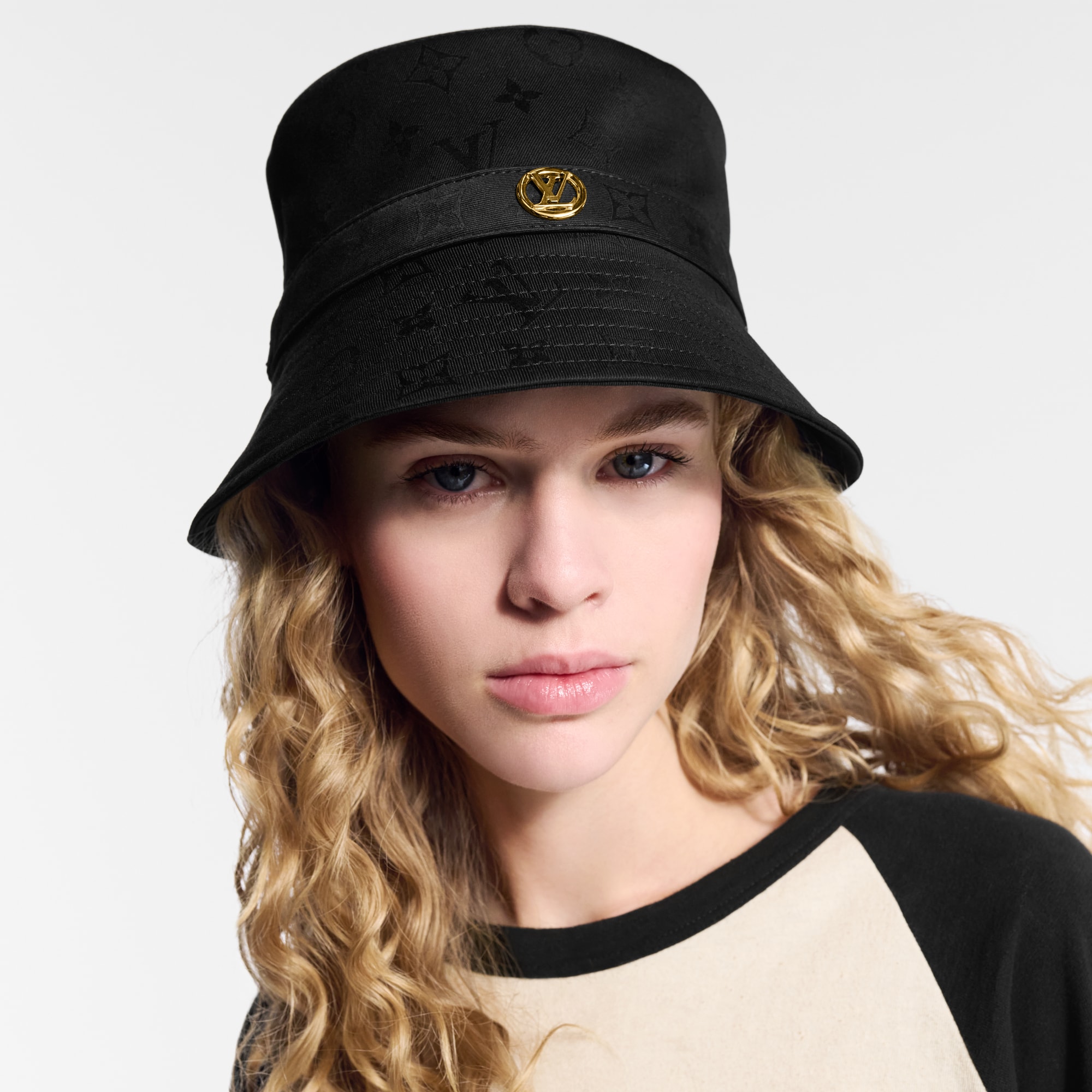 LV Mine Bucket Hat S00 in Women
