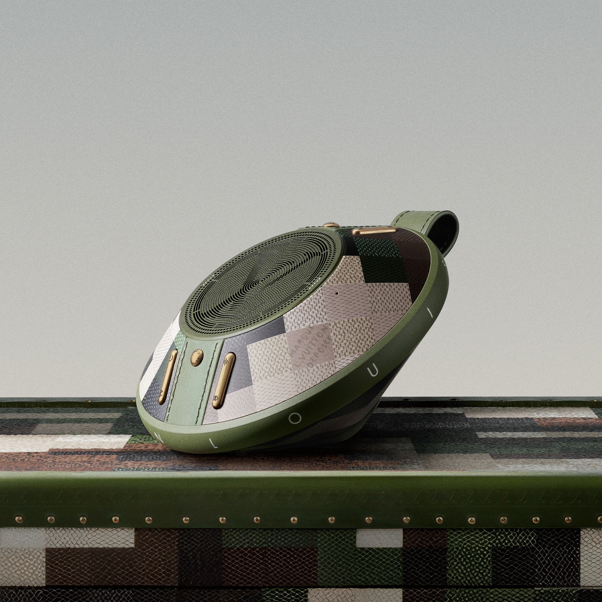 LV Nanogram Speaker Damoflage  in Les Extraordinaires