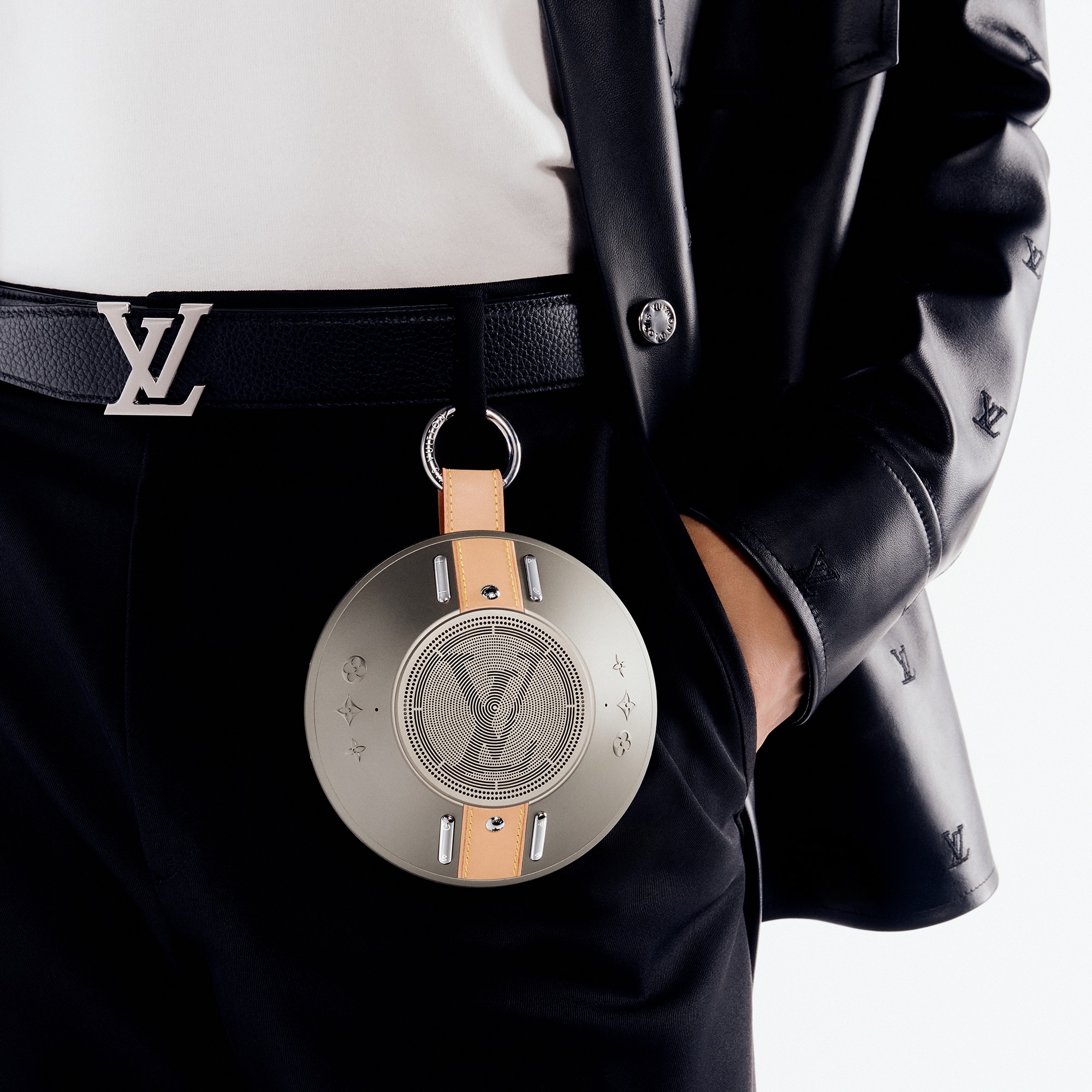 LV Nanogram Speaker Silver  in Les Extraordinaires
