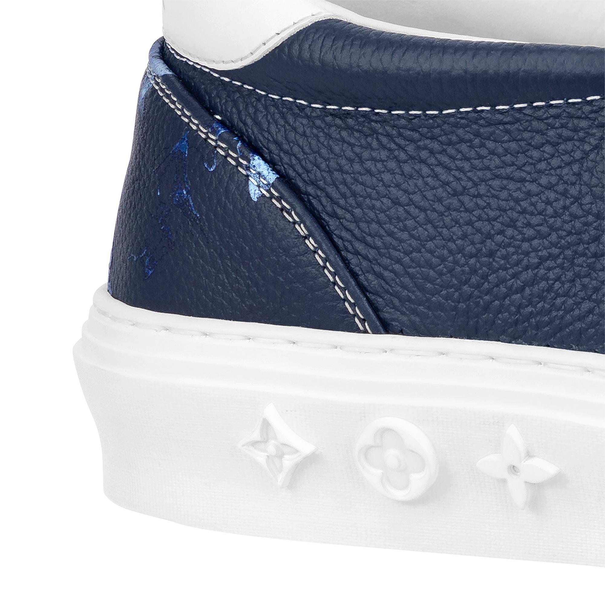 lv slip on