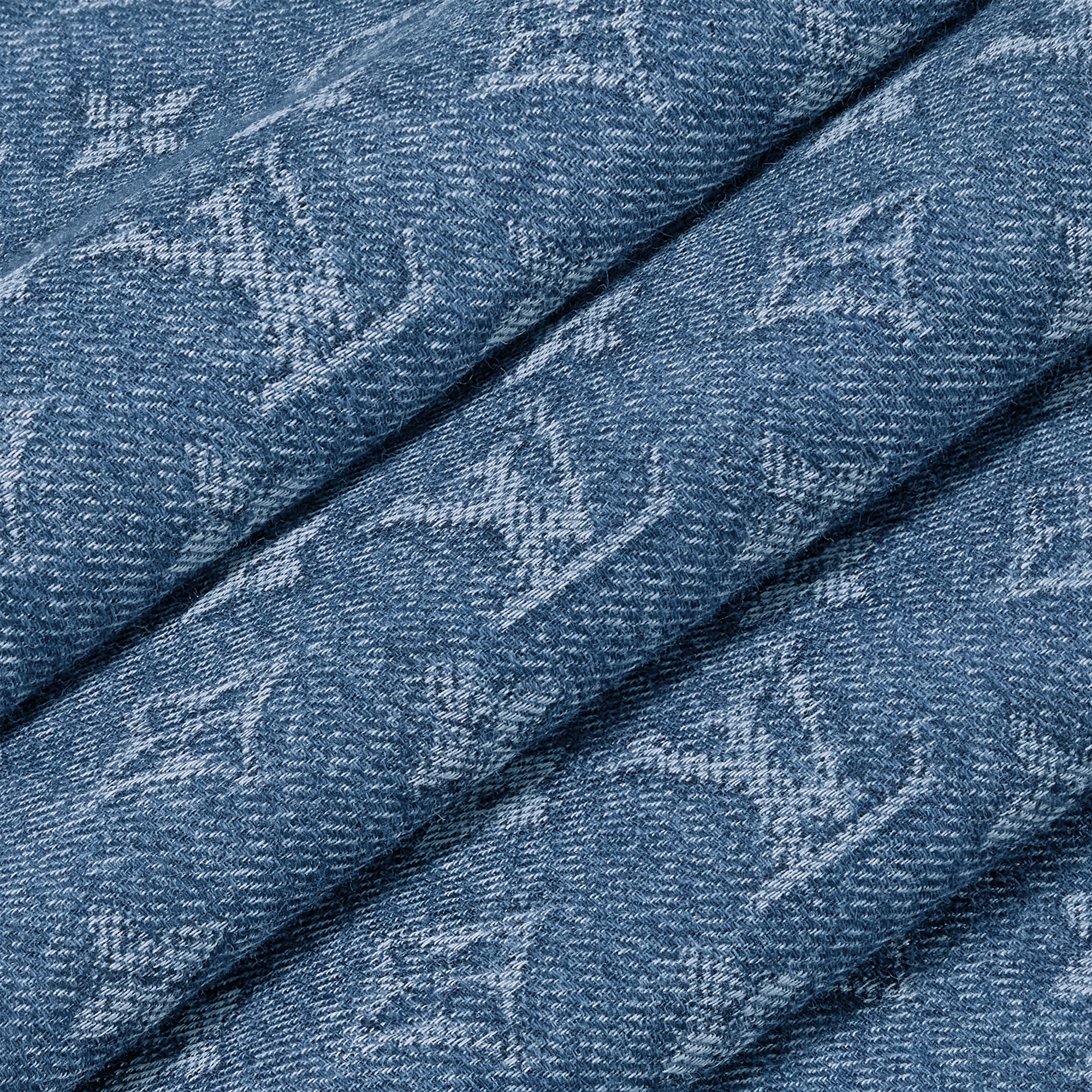 LV Remix Shawl S00 in Women