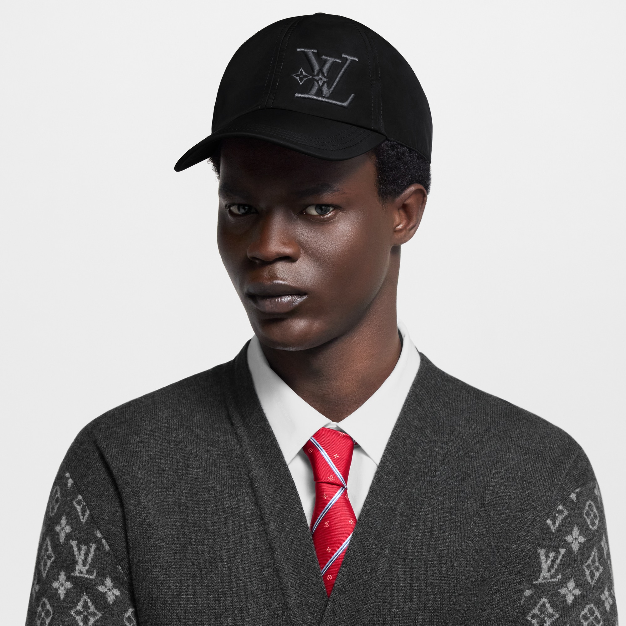 LV Smash Rain Cap S00 in Men