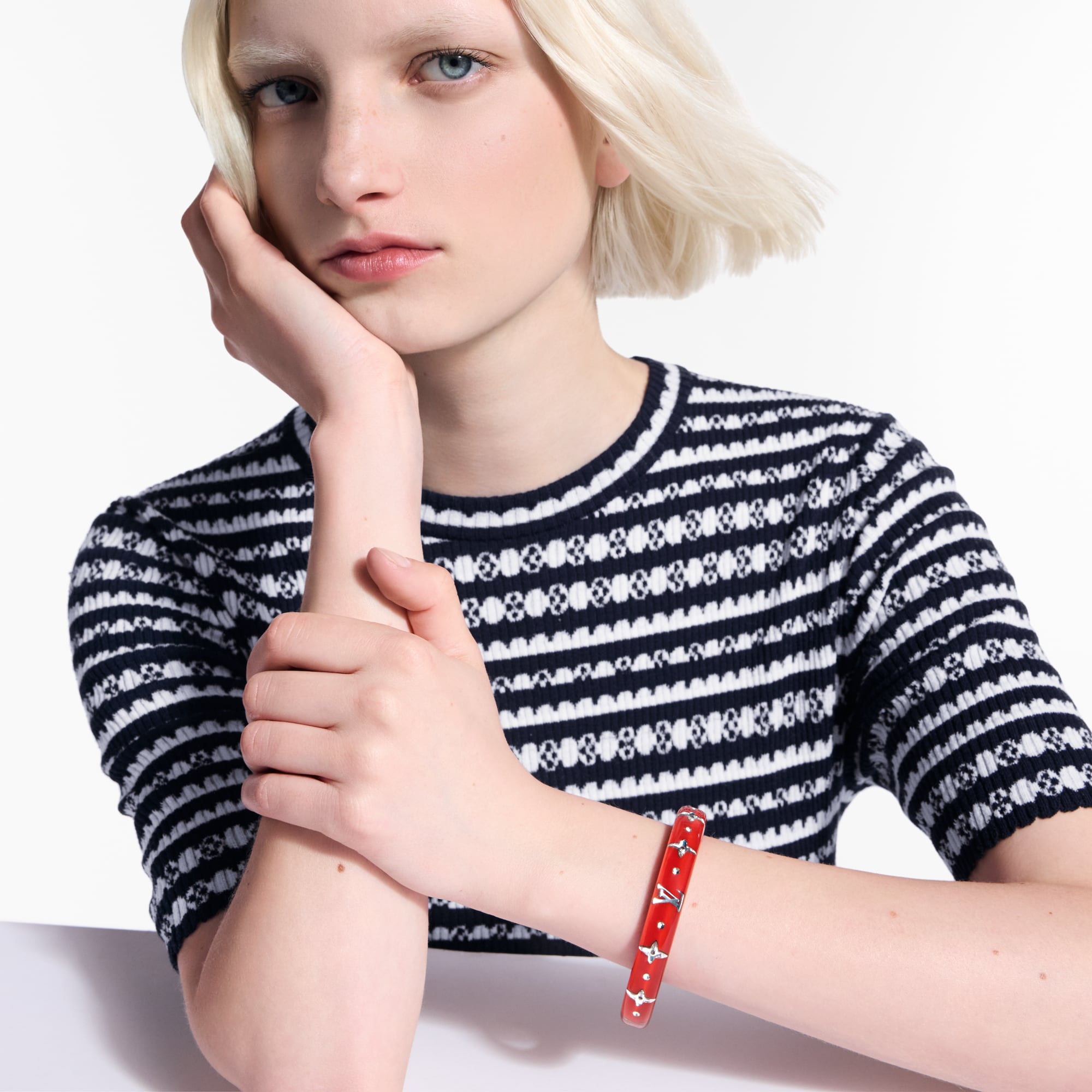 LV Sparks Bangle S00 in Women