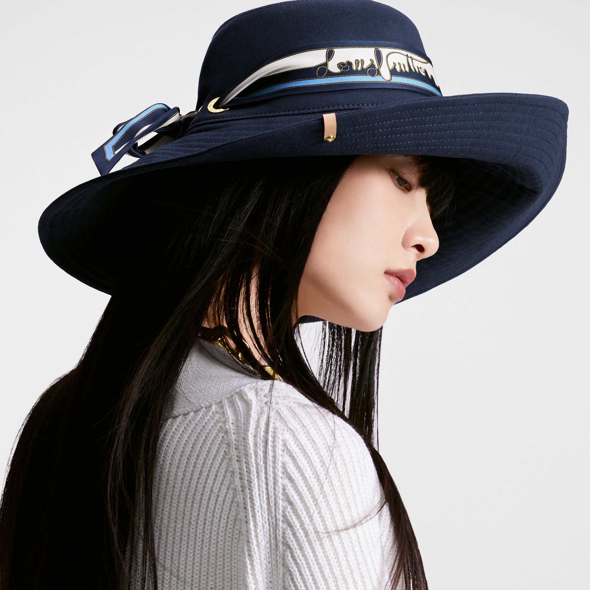 LV Stripes Hat S00 in Women