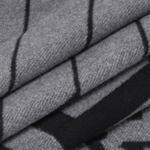 LV Summit Blanket S00 in Men's Accessories Home Textile collections by Louis Vuitton (Product zoom)