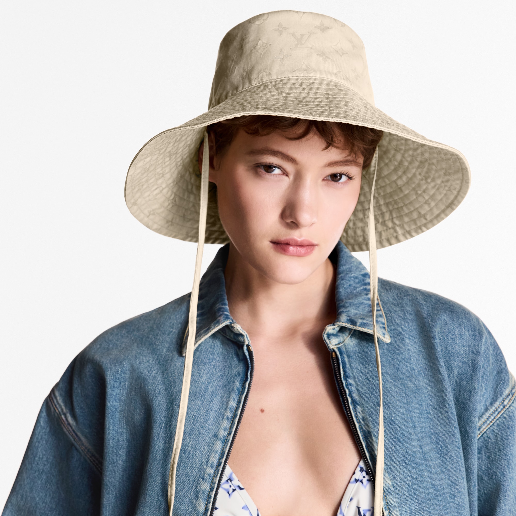 LV Sunshine Capeline Hat S00 in Women