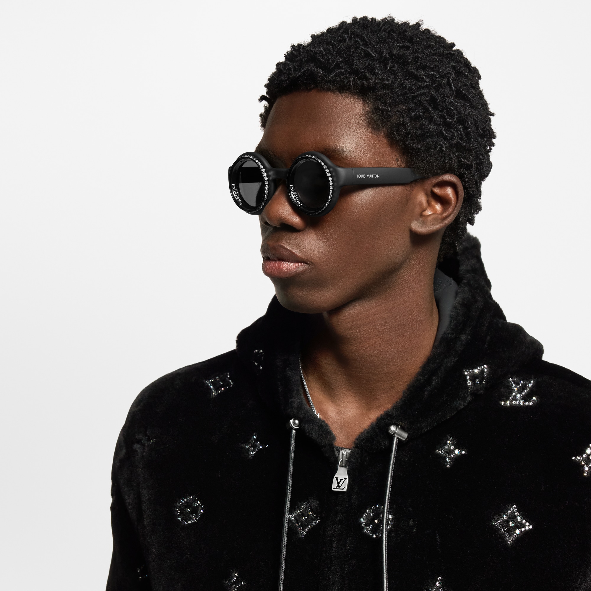 LV Super Vision Round Sunglasses S00 in Men