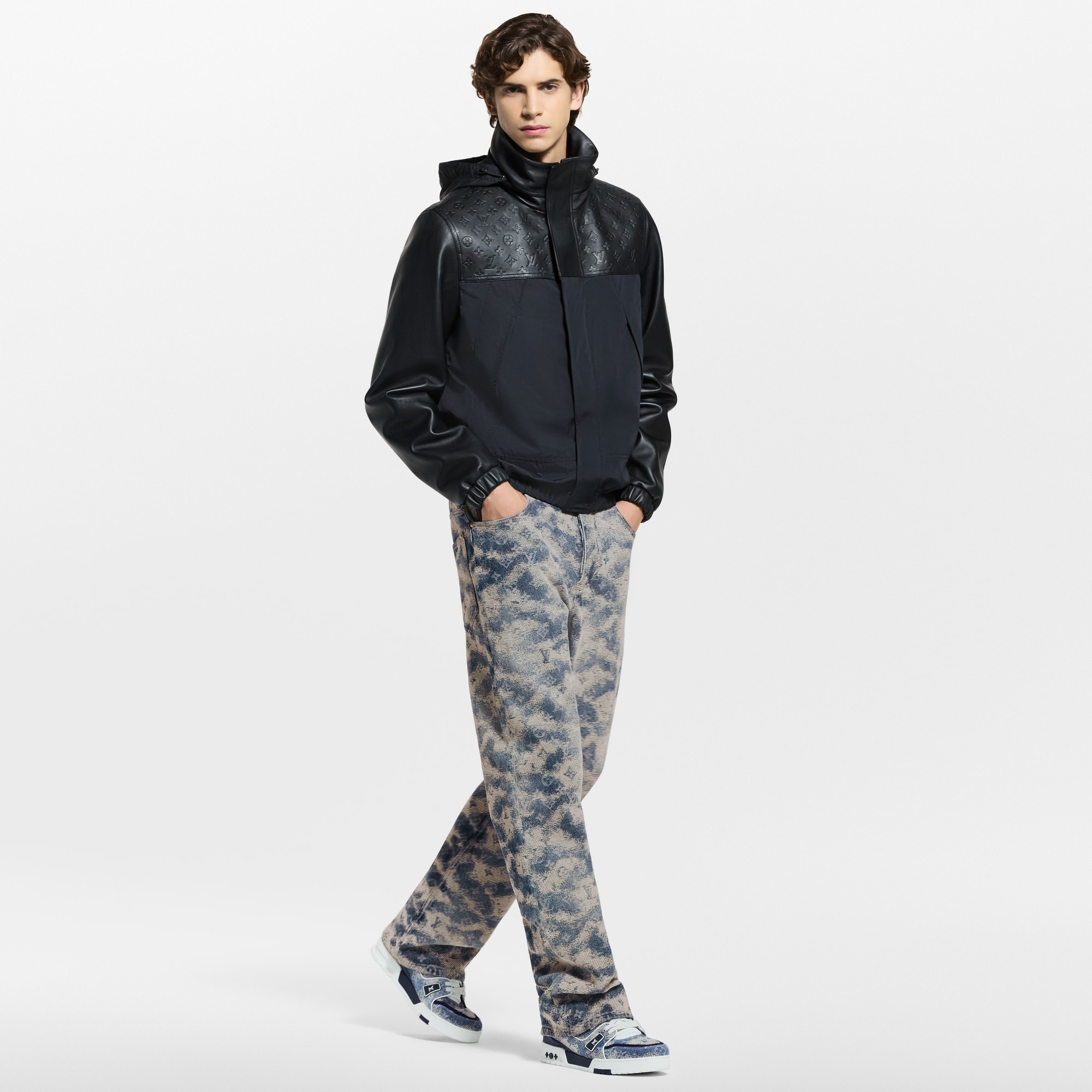 LV Trainer Sneaker  in Men