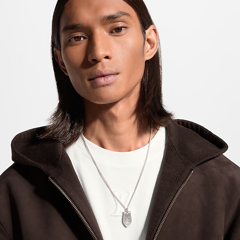 LV Trunk Pendant S00 in Men's Accessories All Accessories collections by Louis Vuitton (Product zoom)