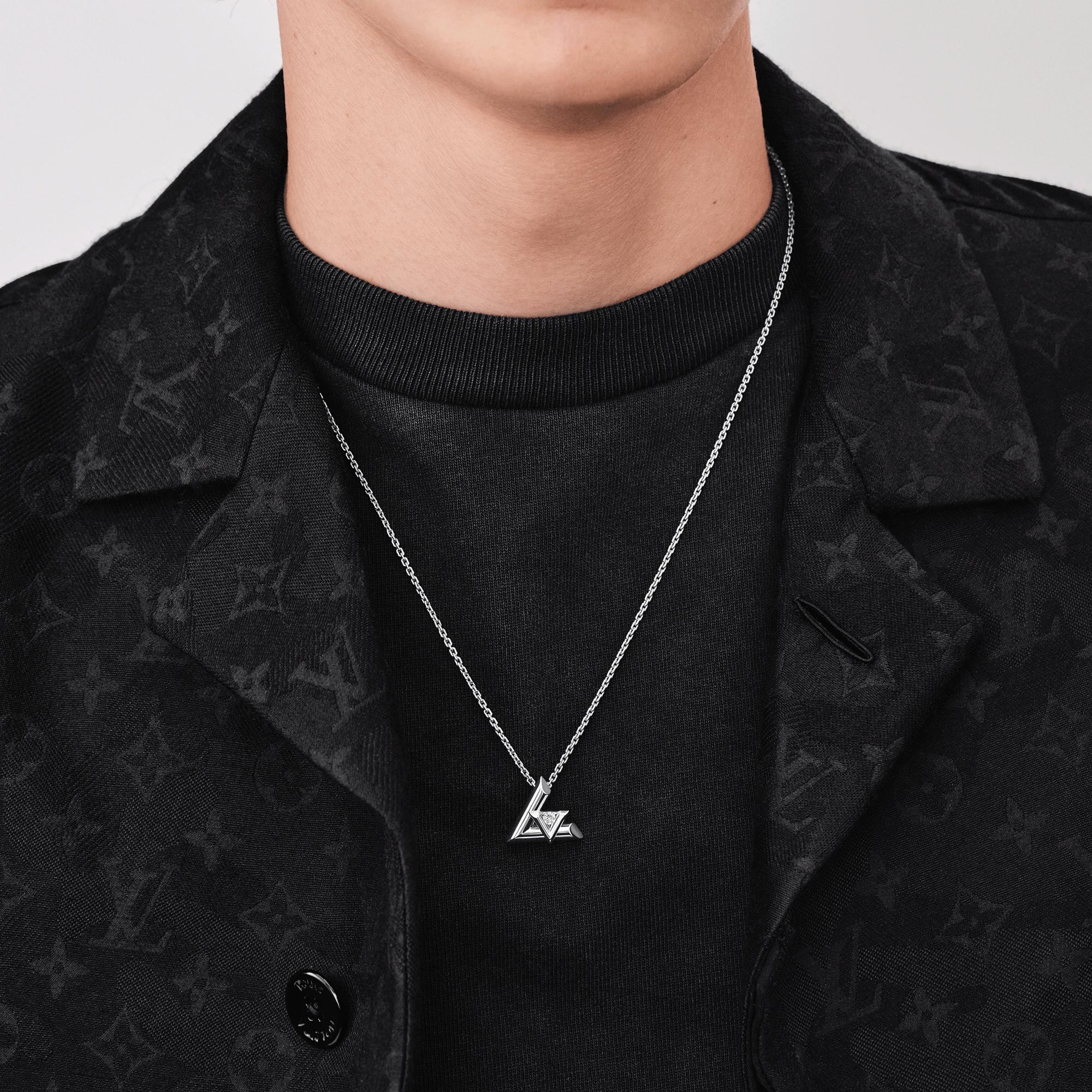lv necklace mens
