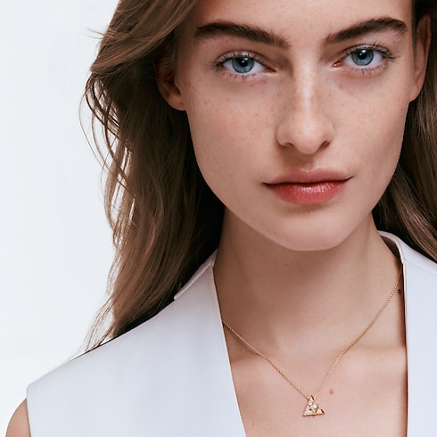 LV Volt One Pendant in Jewelry's Categories Necklaces and Pendants collections by Louis Vuitton (Product zoom)
