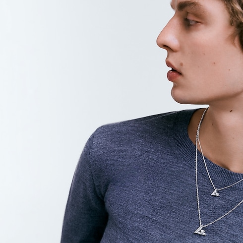 LV Volt One Pendant in Jewelry's Categories Necklaces and Pendants collections by Louis Vuitton (Product zoom)