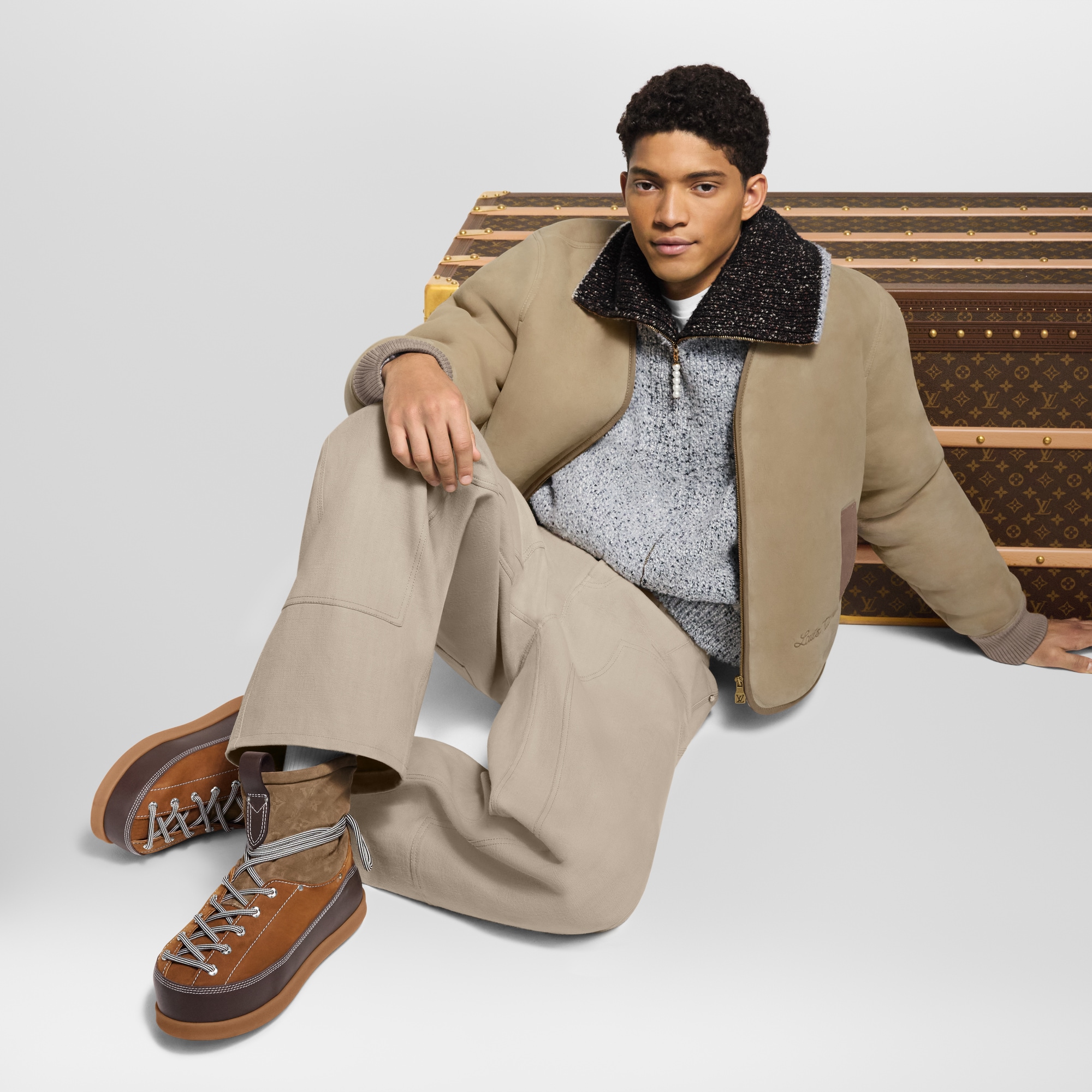 LV Yeti Mid Boot  in Men