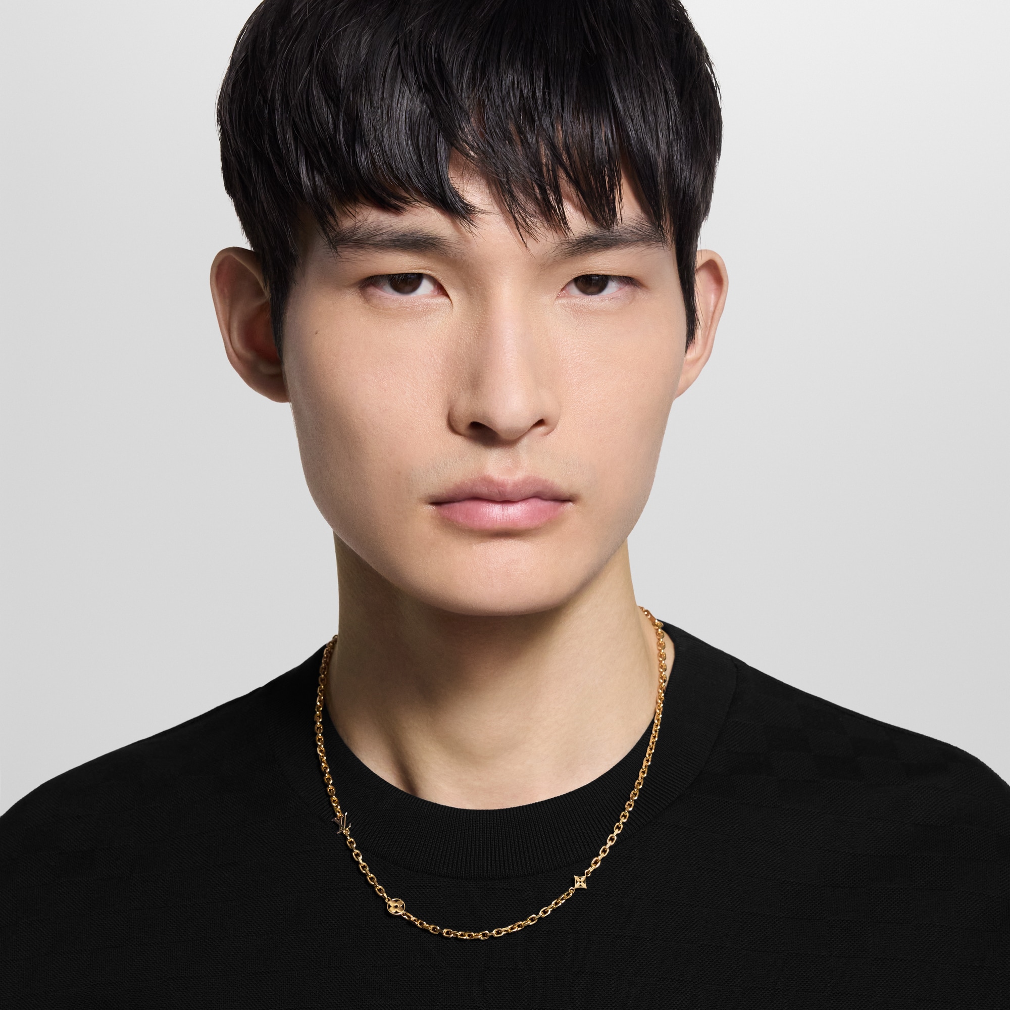 LV Yours Chain S00 in Men