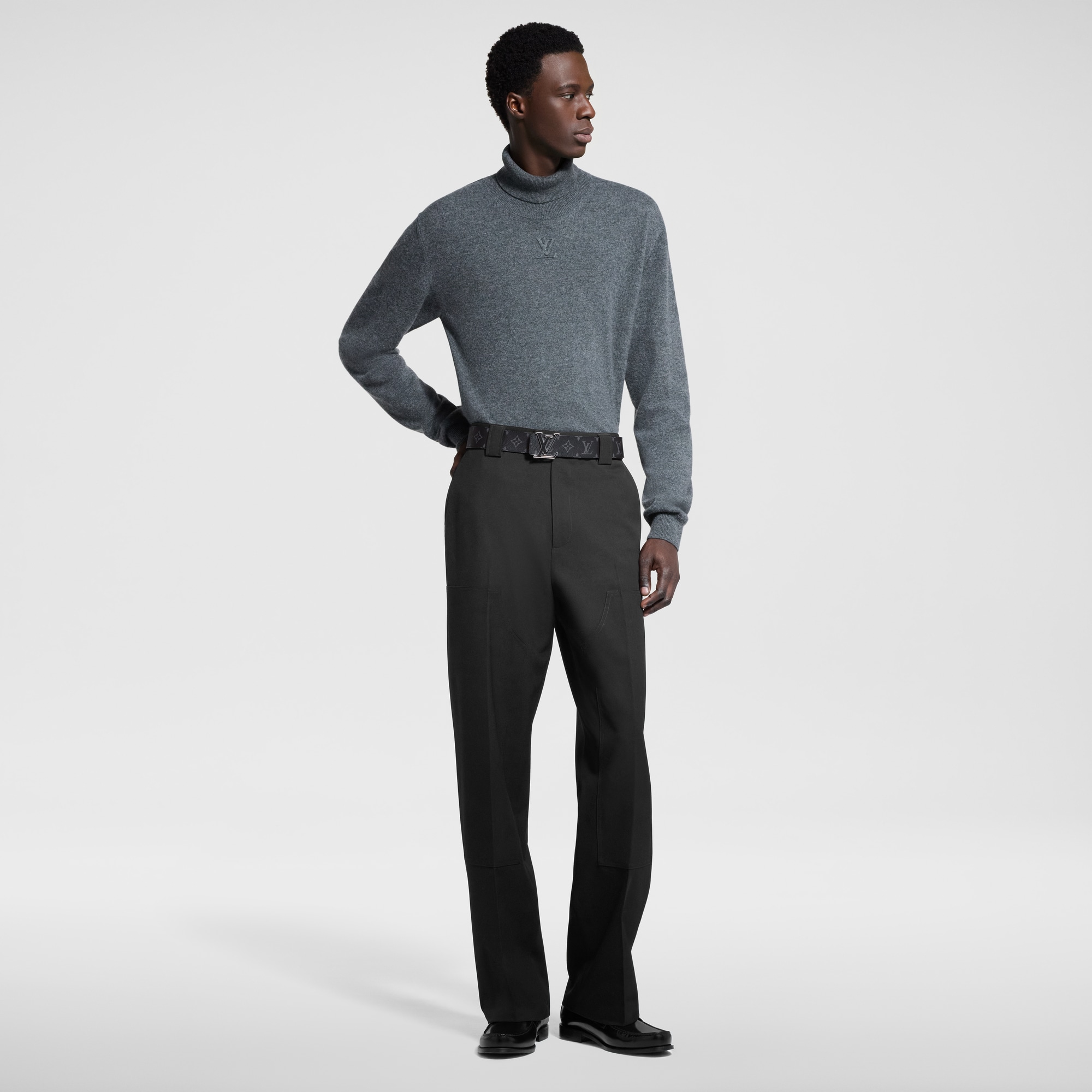 LVSE LV Embossed Turtle Neck  in New