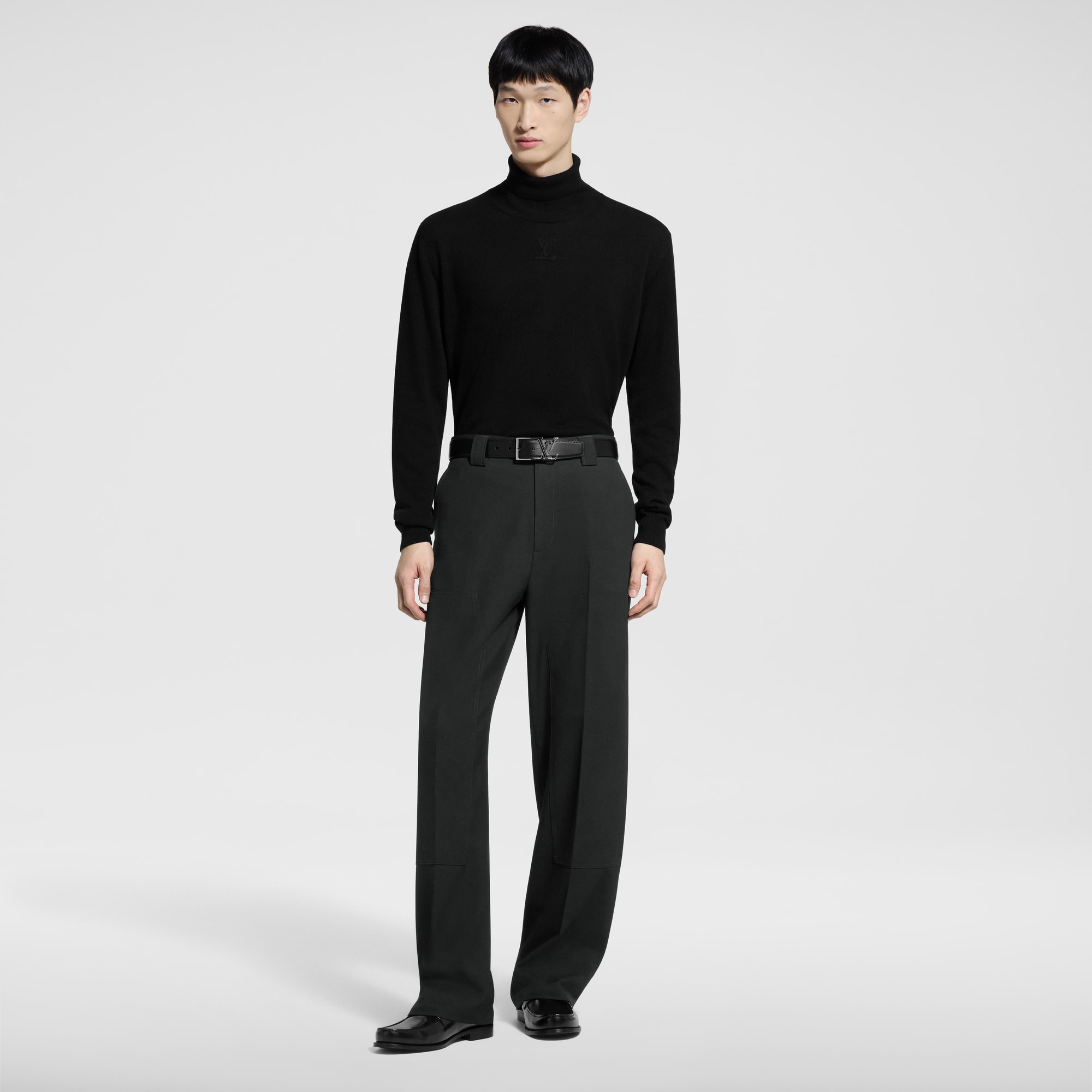 LVSE LV Embossed Turtle Neck  in New