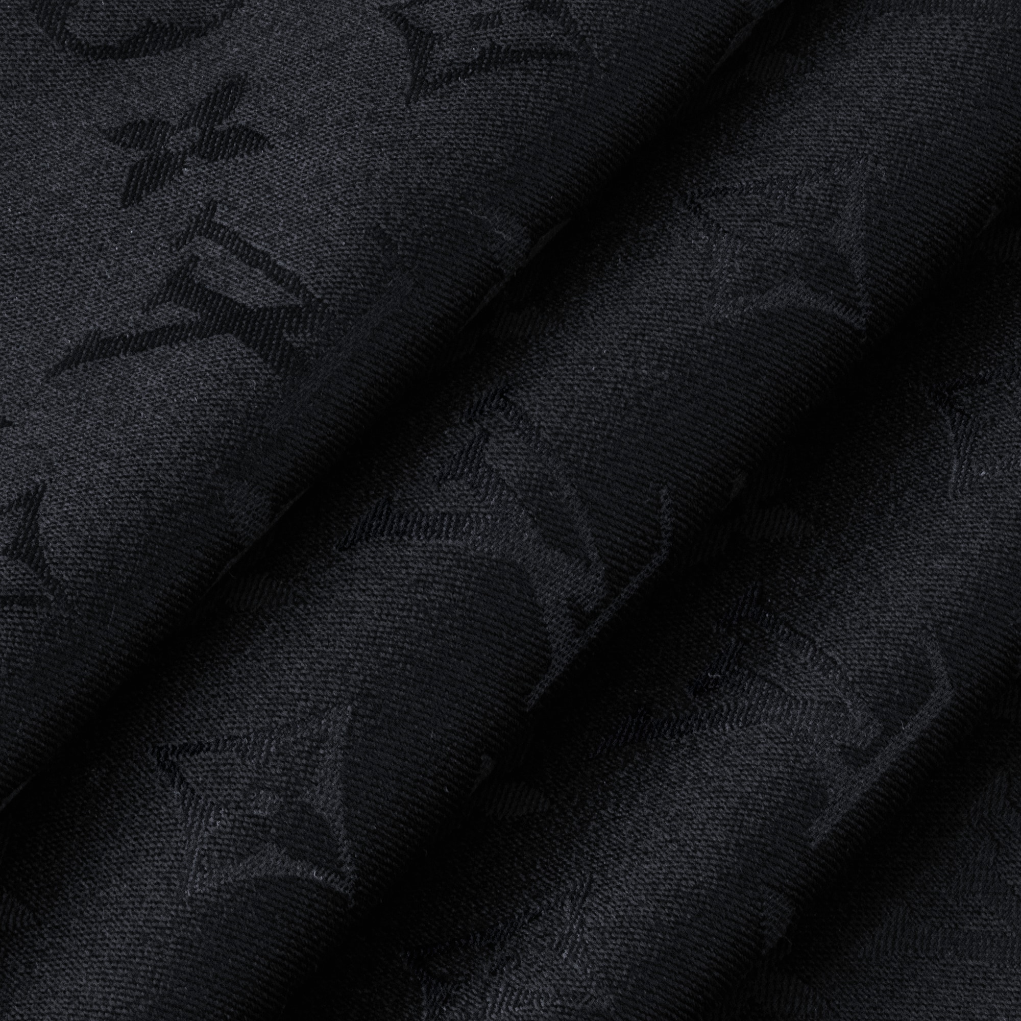 Monogram Classic Shawl S00 in Women